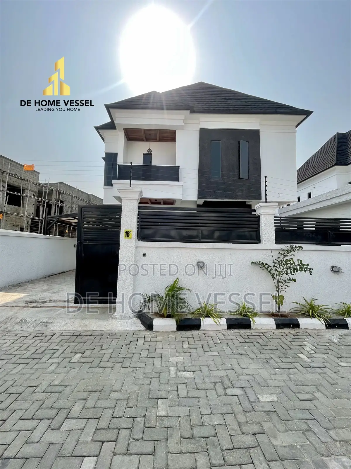5bdrm Duplex in Lekki for sale