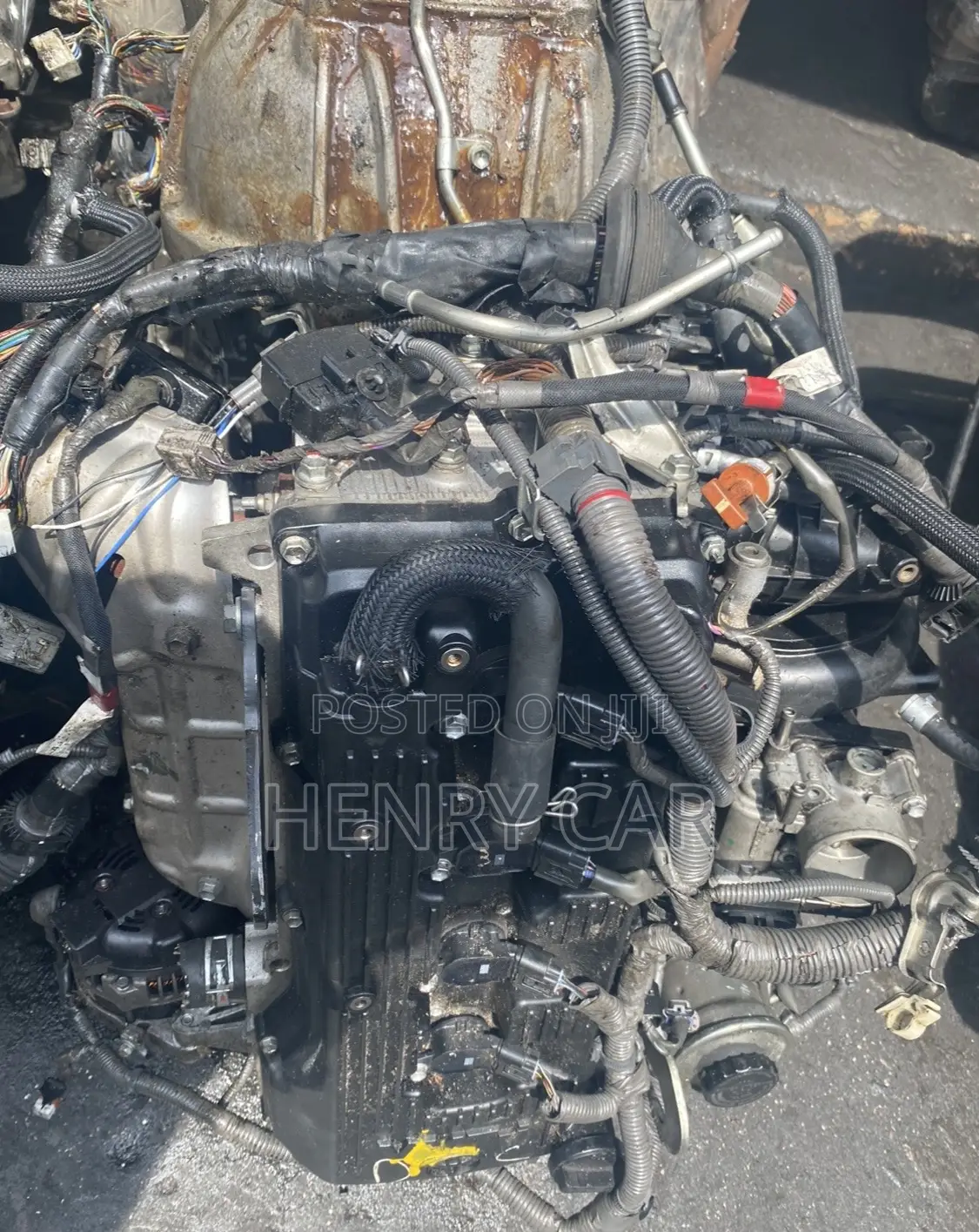 Toyota Hilux 2TR Engine