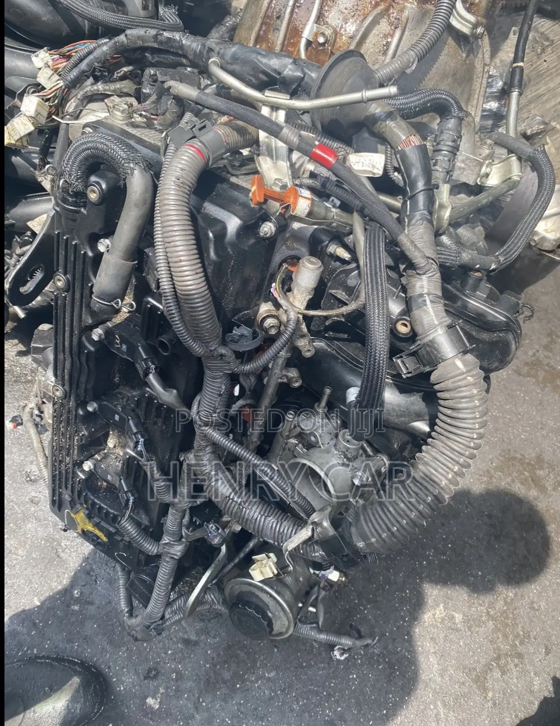 Toyota Hilux 2TR Engine