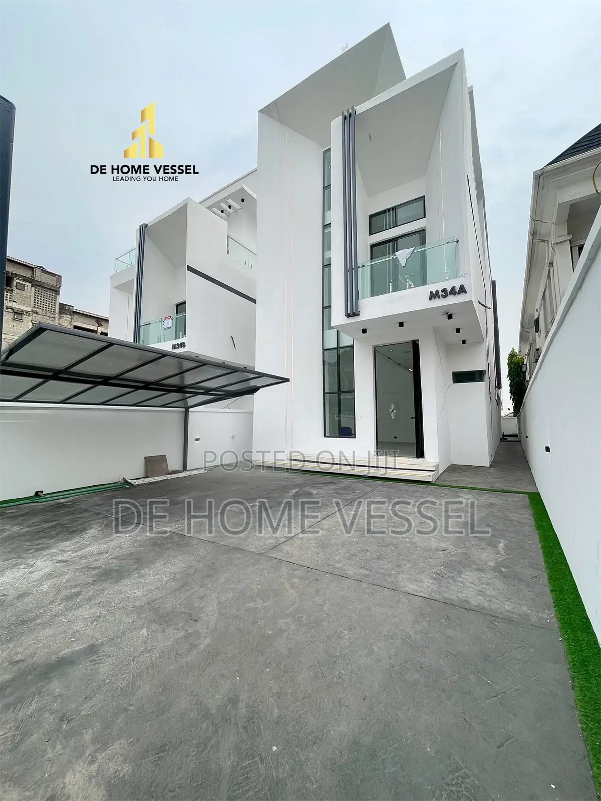 5bdrm Duplex in Osapa london for sale