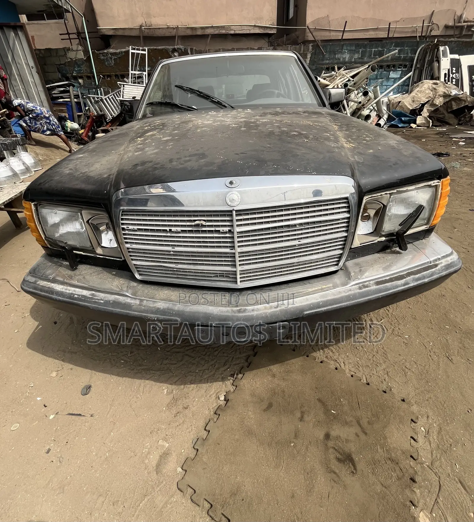 Mercedes-Benz 350D 2015 Black