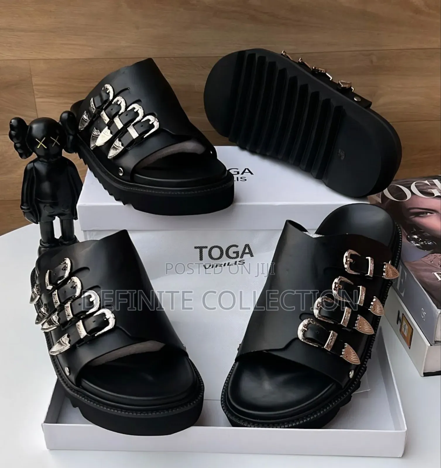 TOGA VIRILIS Luxury Slippers
