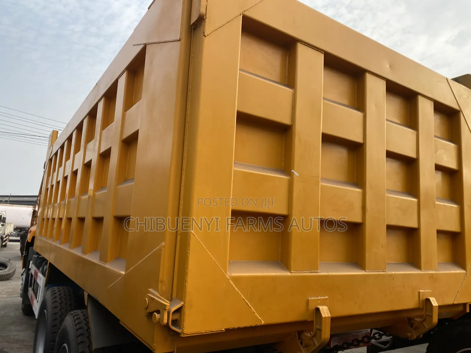 Howo Nx-371 Tipper 10tyres 2023 Yellow
