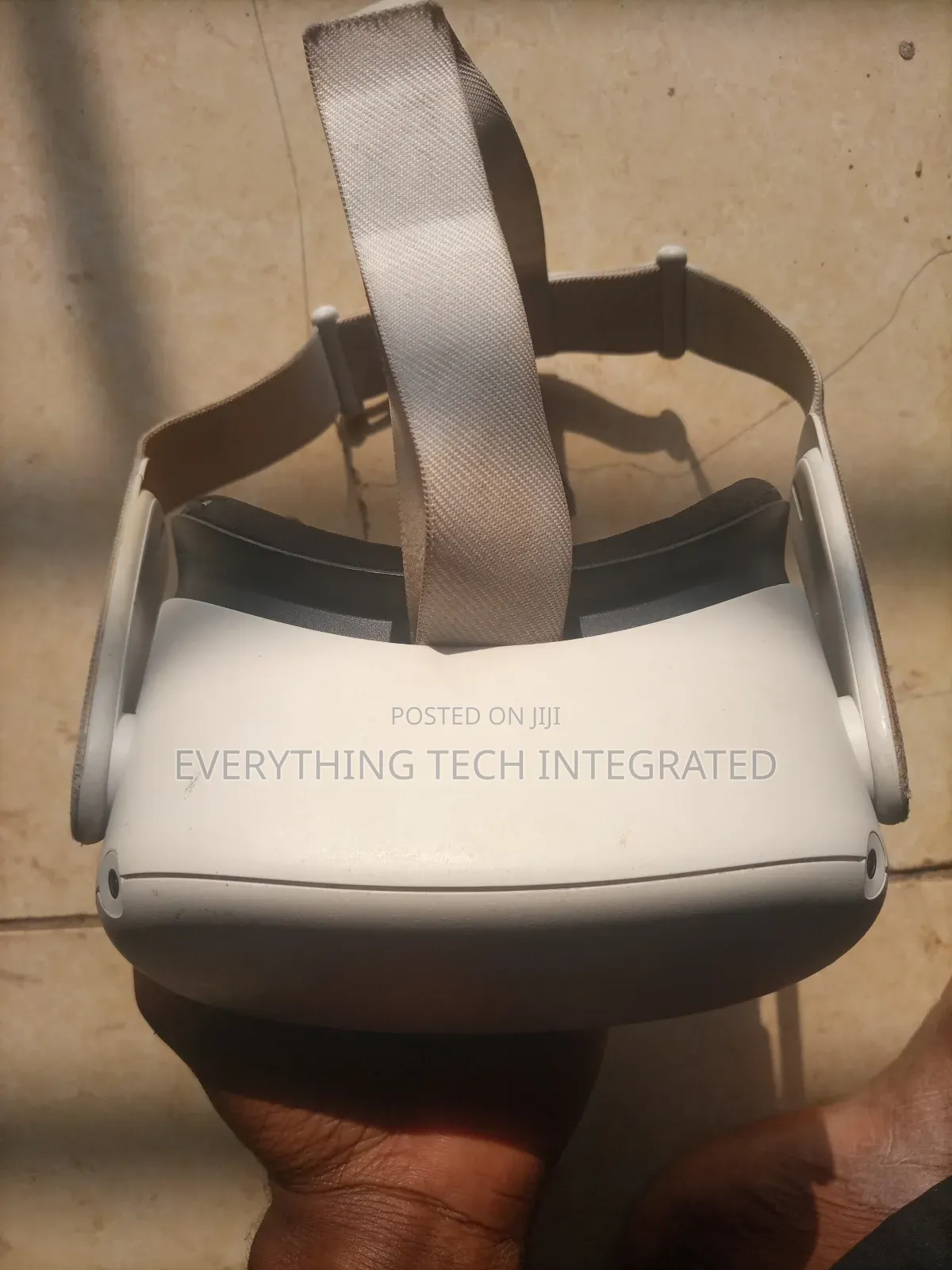 Meta Quest 2 — Advanced All-in-One Virtual Reality Headset —