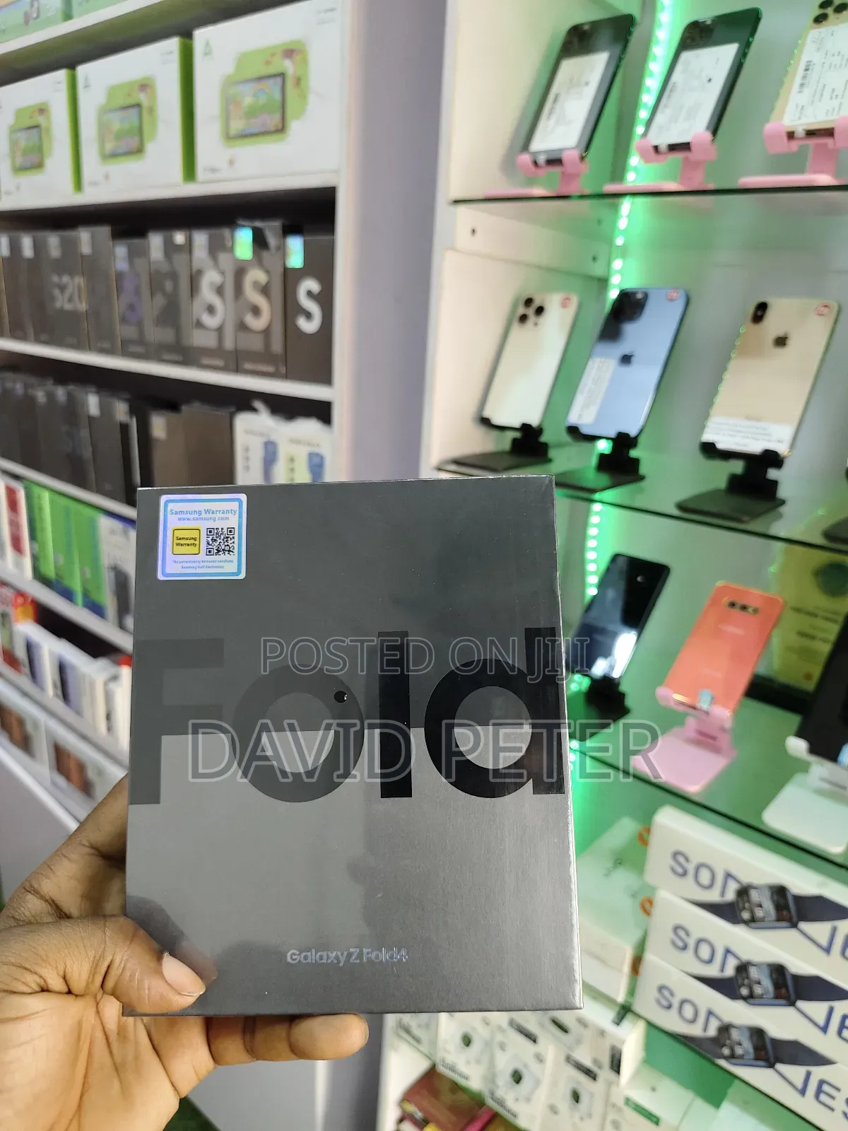 New Samsung Galaxy Z Fold4 256 GB