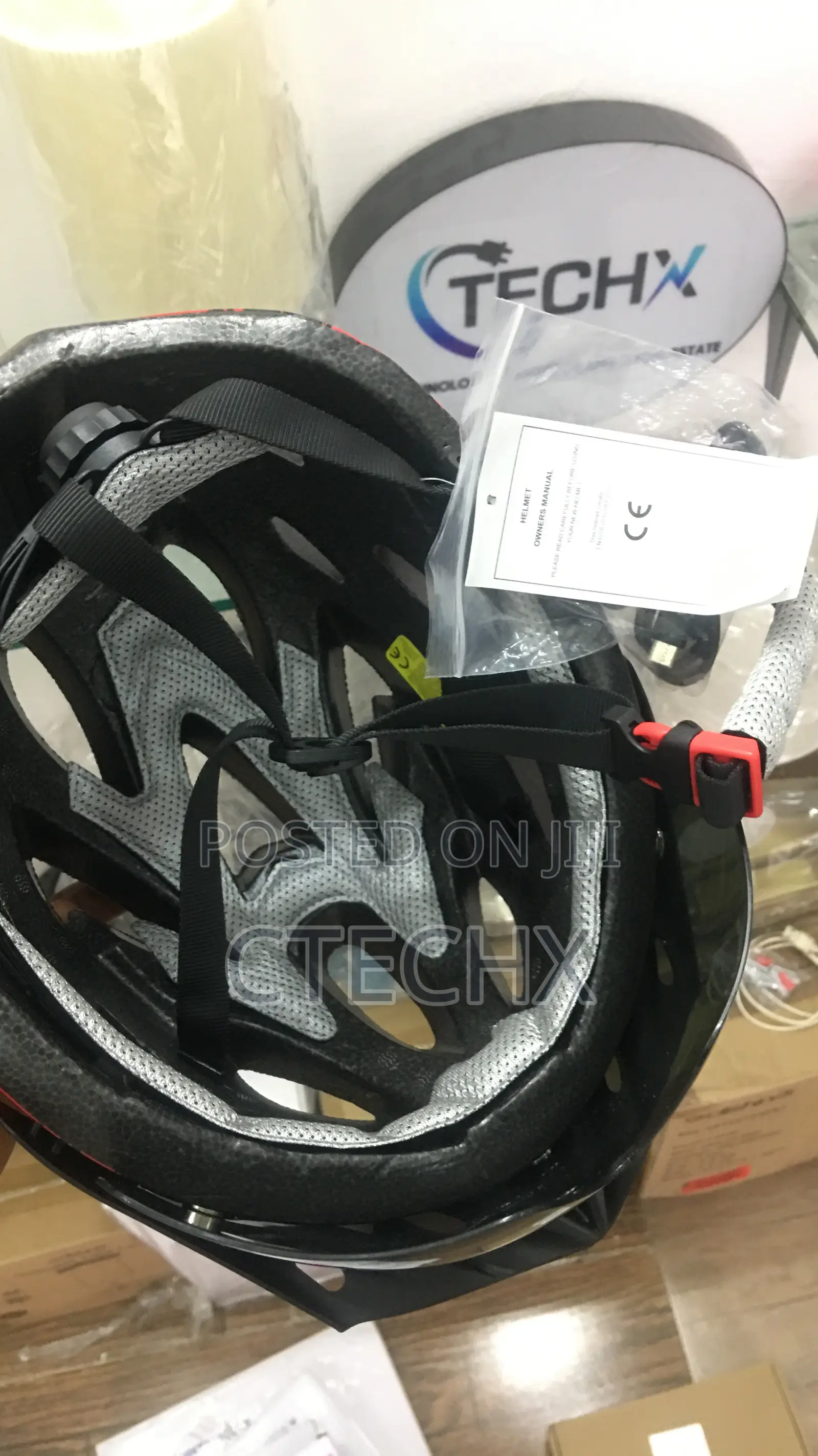Professional Bike Helmet With Backlight Size 58-62cm
