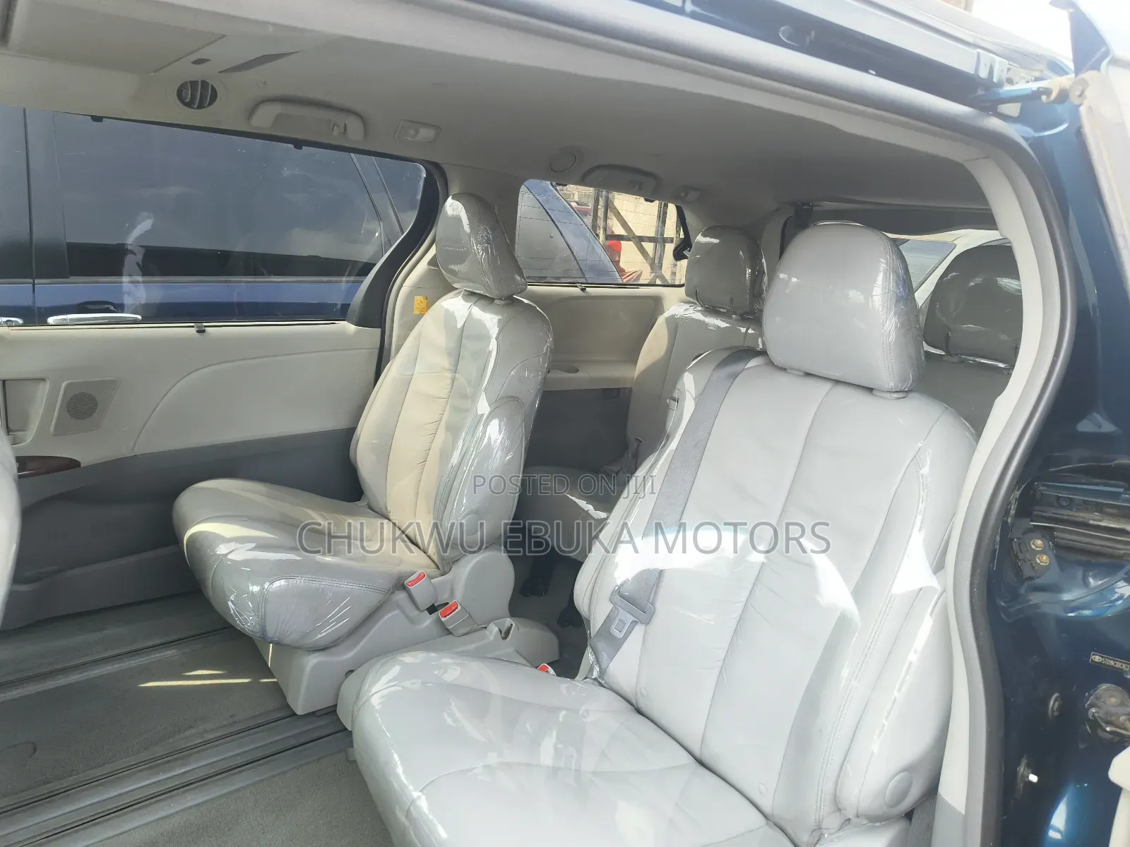 Toyota Sienna XLE AWD 7-Passenger 2013 Blue