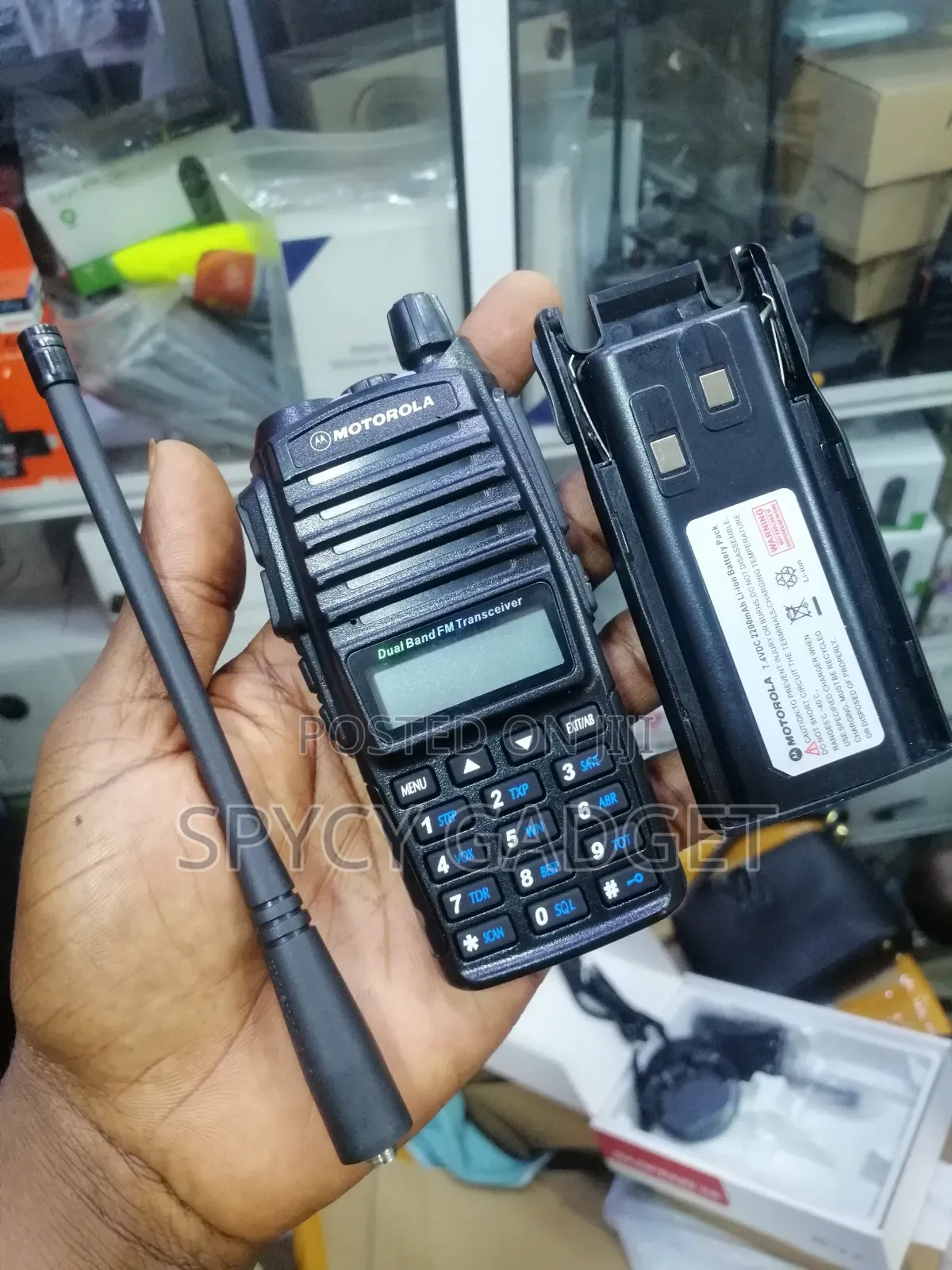 Motorola Gp-399 Walkie Talkie Radio