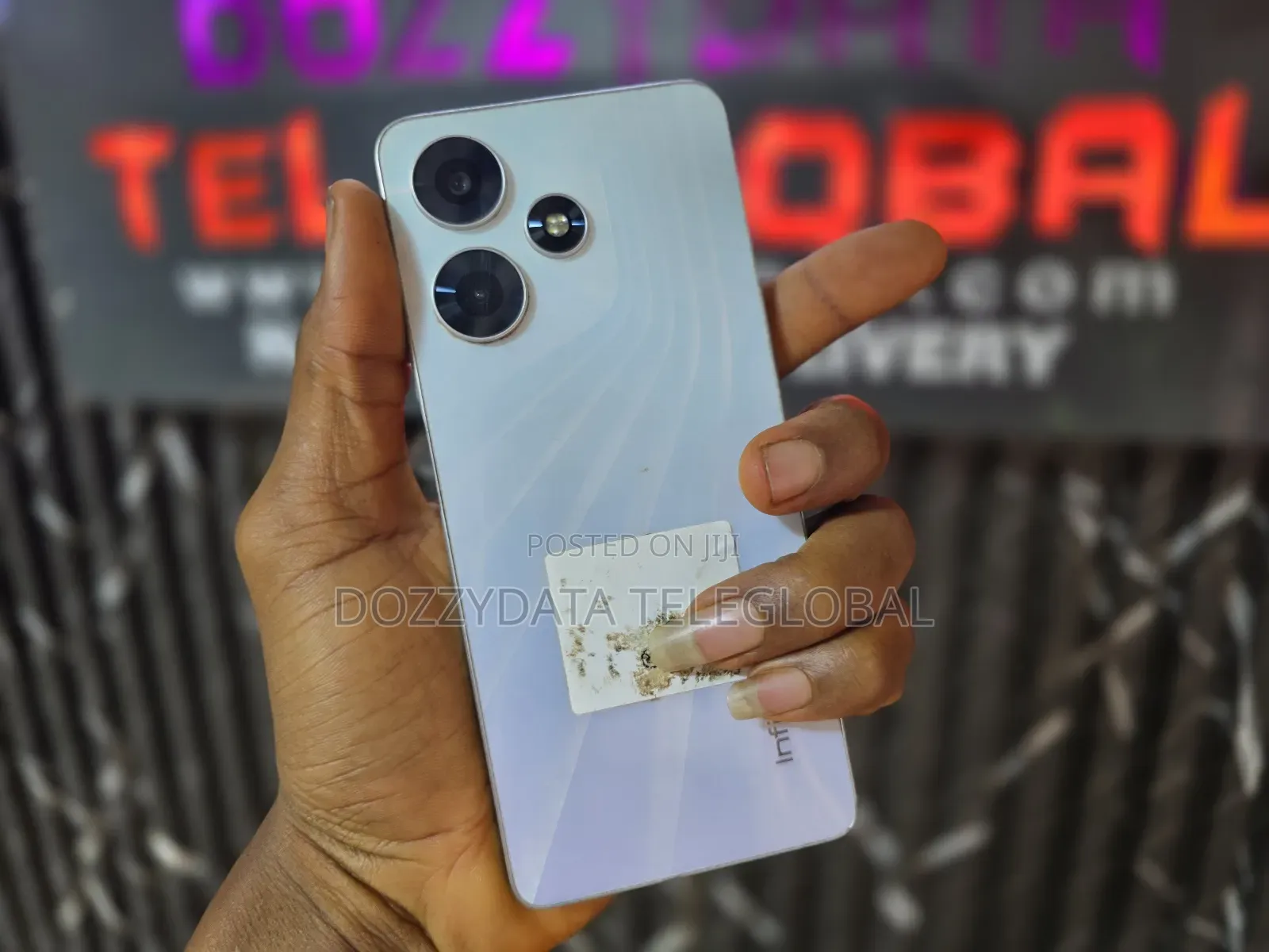 Infinix Hot 30 128 GB White
