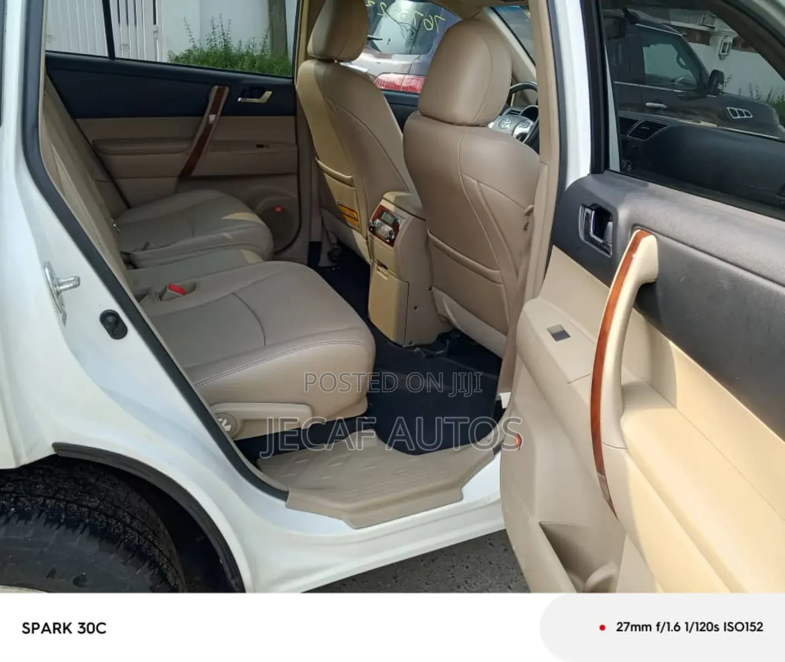Toyota Highlander Limited 2012 White