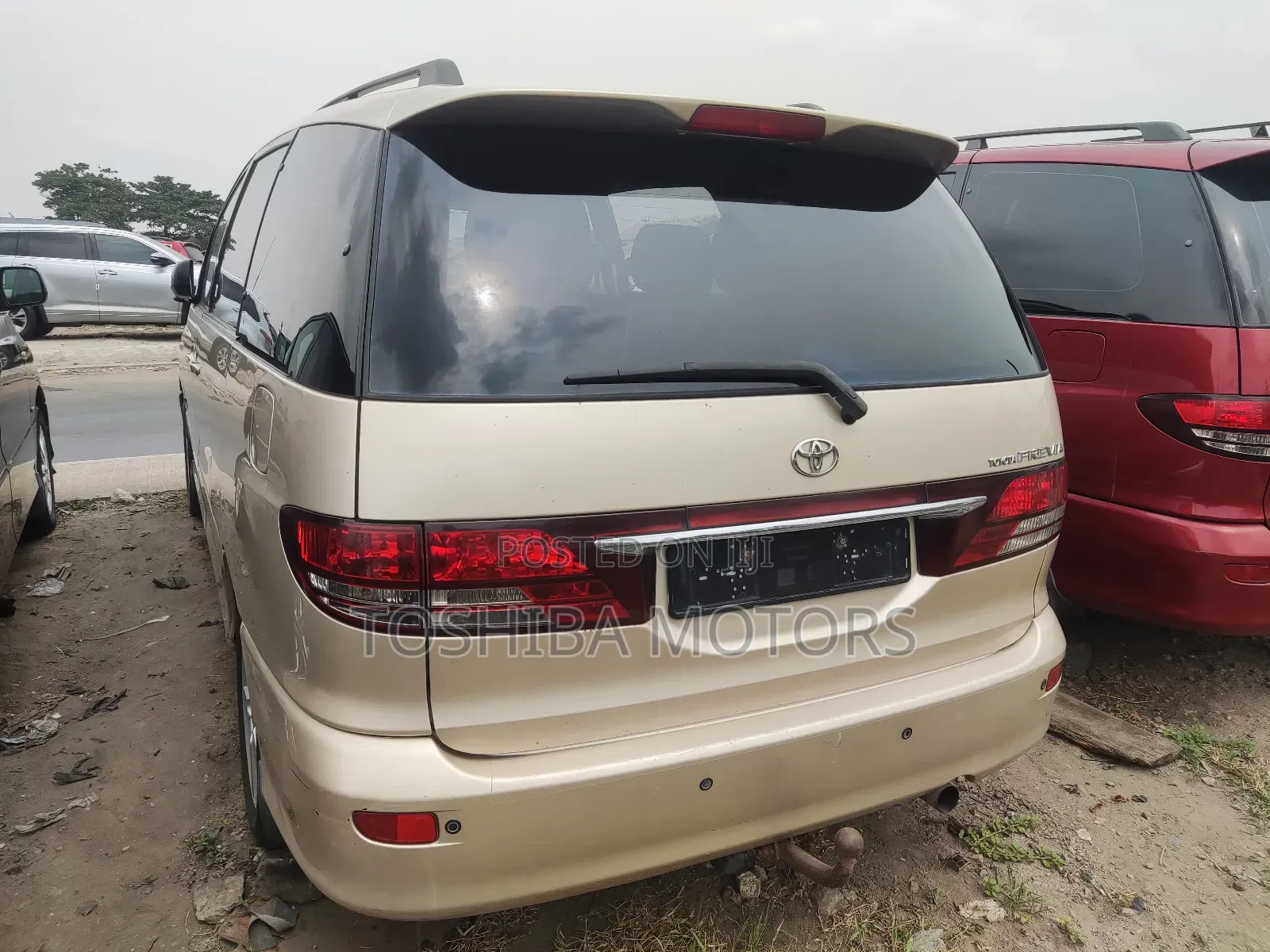 Toyota Previa 2005 Gold