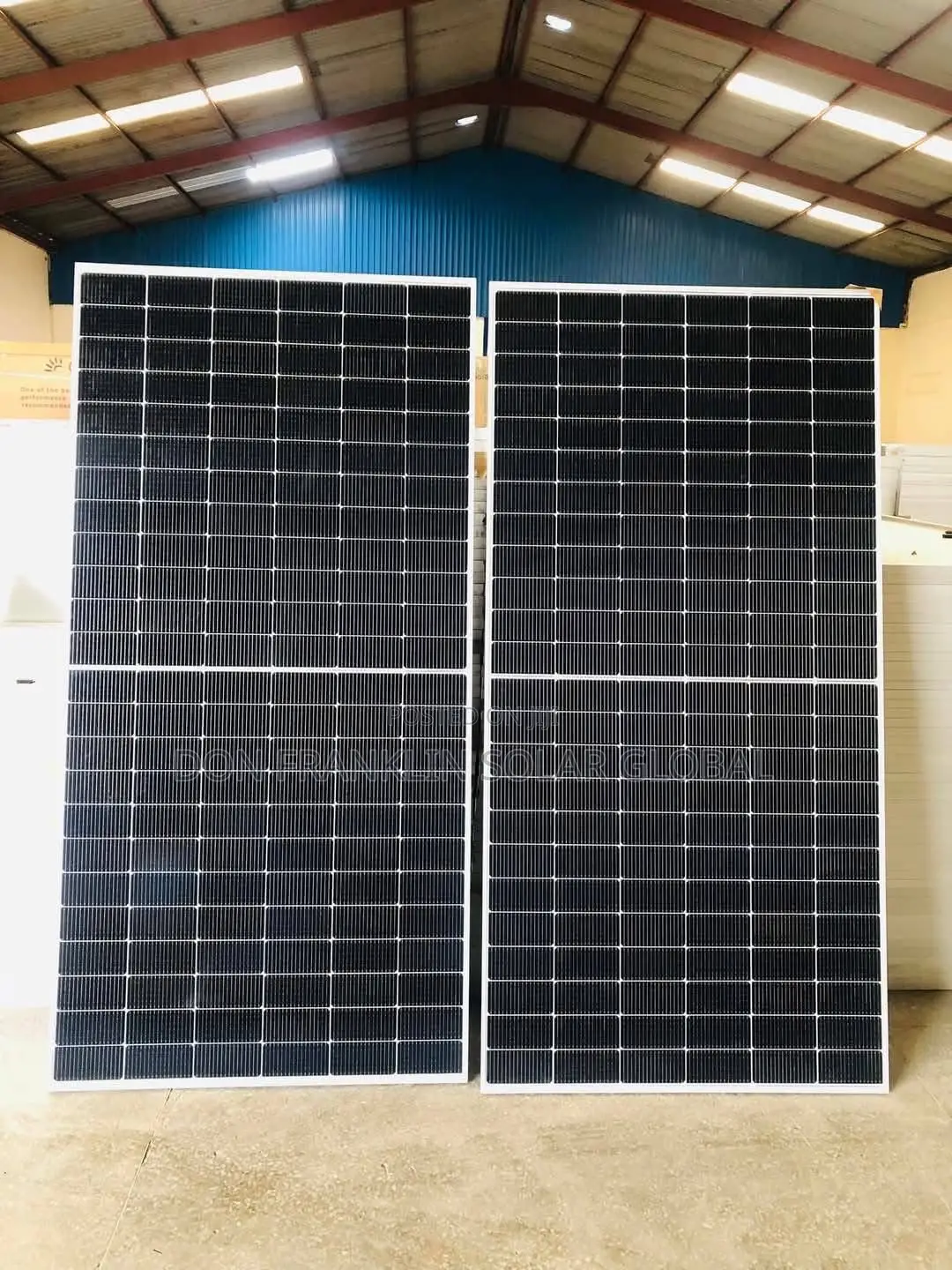 580watts Monocrystalline Solar Brand New Panels