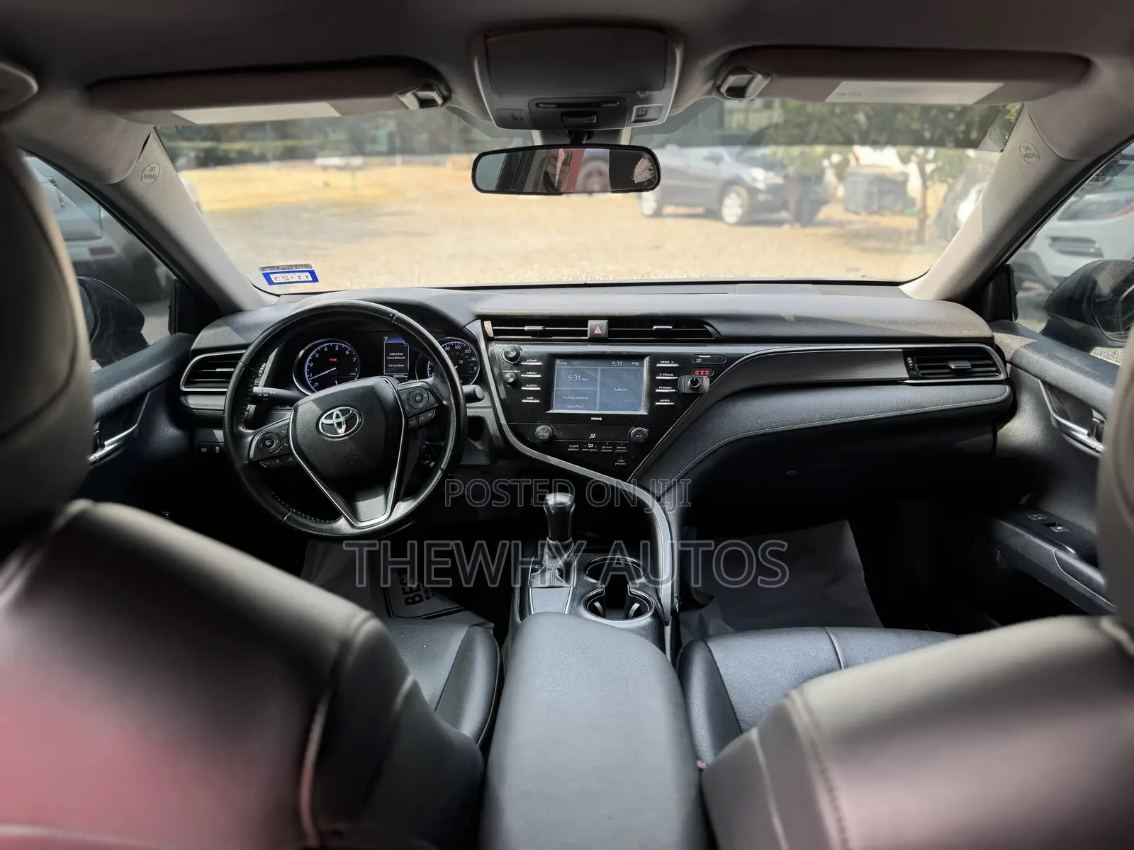 Toyota Camry SE FWD 2020 Black