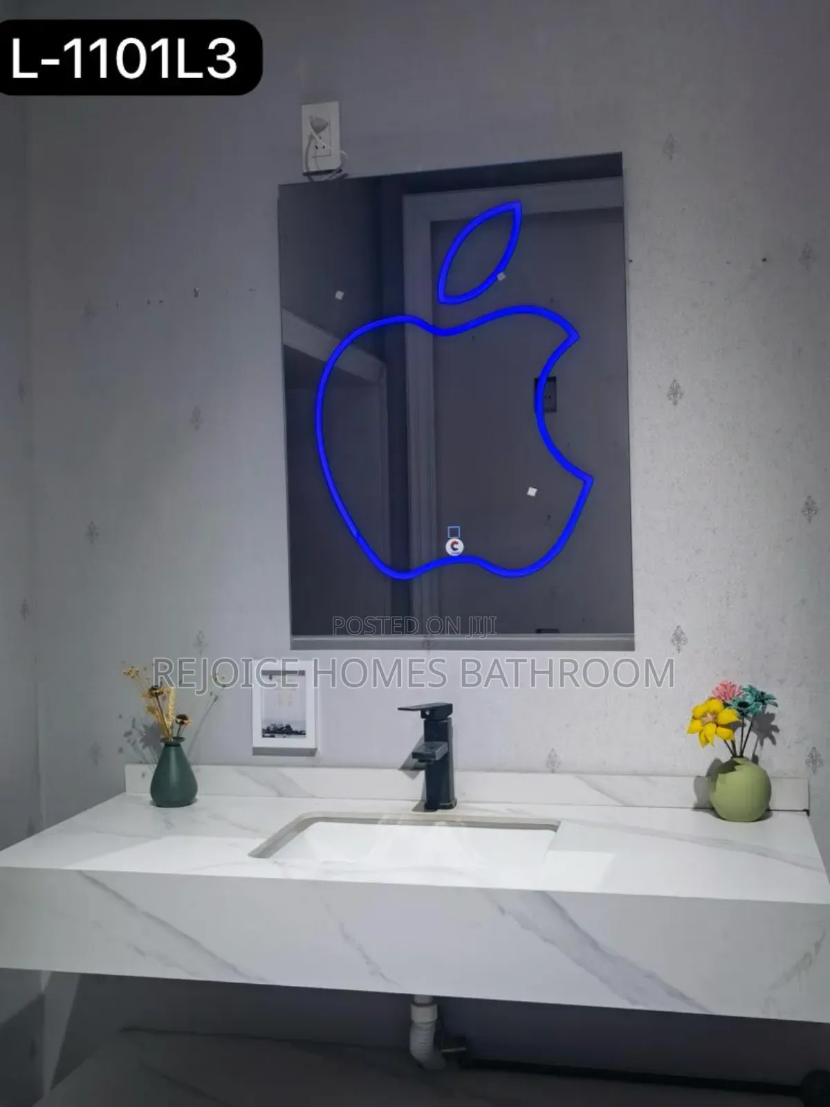 Quality Apple Mirror With LED