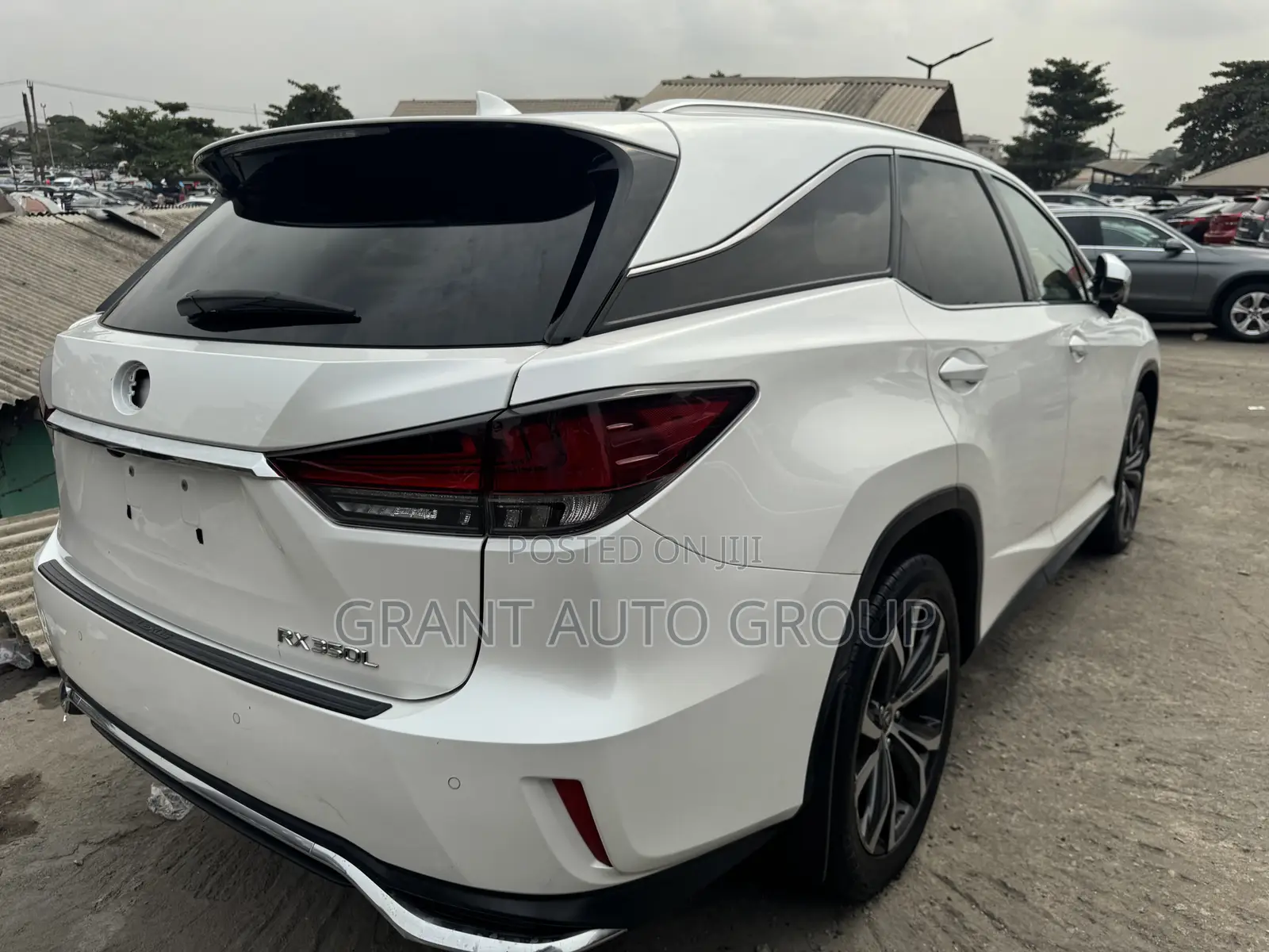 Lexus RX 350L 4WD 2021 White