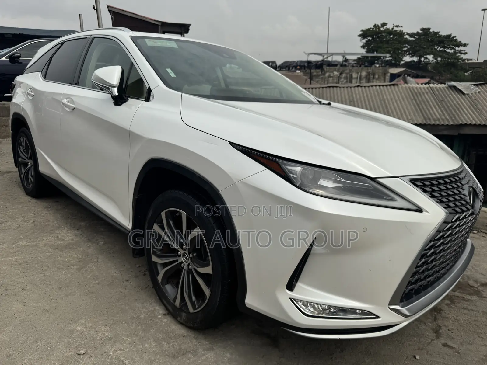 Lexus RX 350L 4WD 2021 White