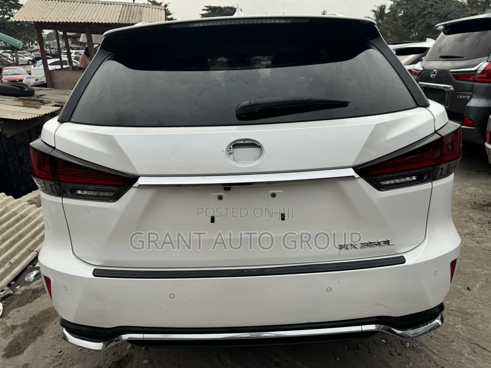 Lexus RX 350L 4WD 2021 White