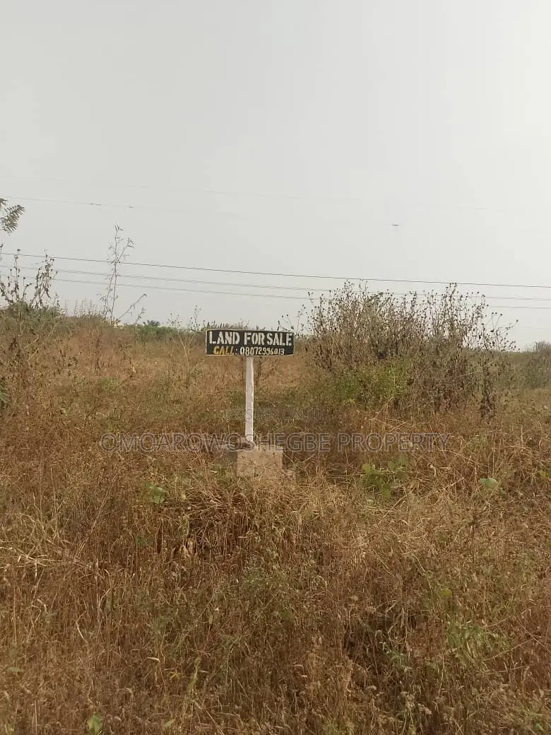 2 Plots at Futa North Gate