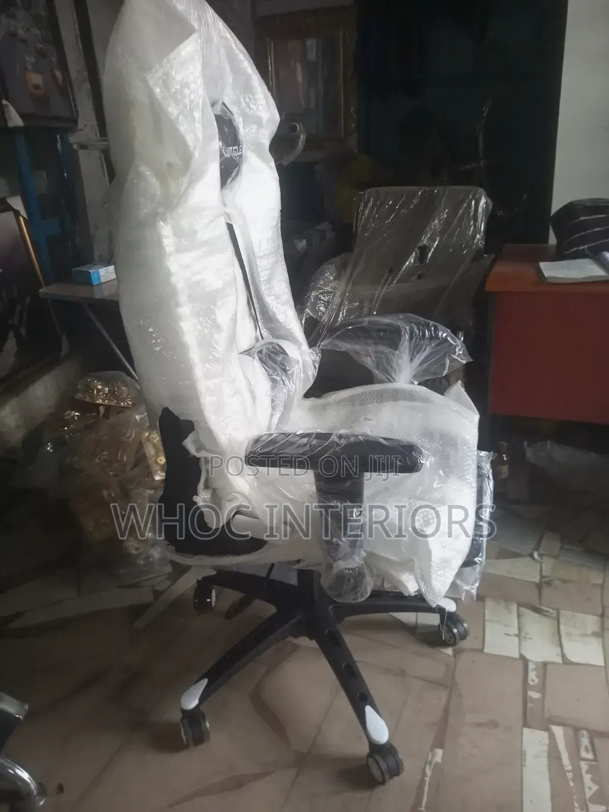 Furgle Gaming Swivel Chair