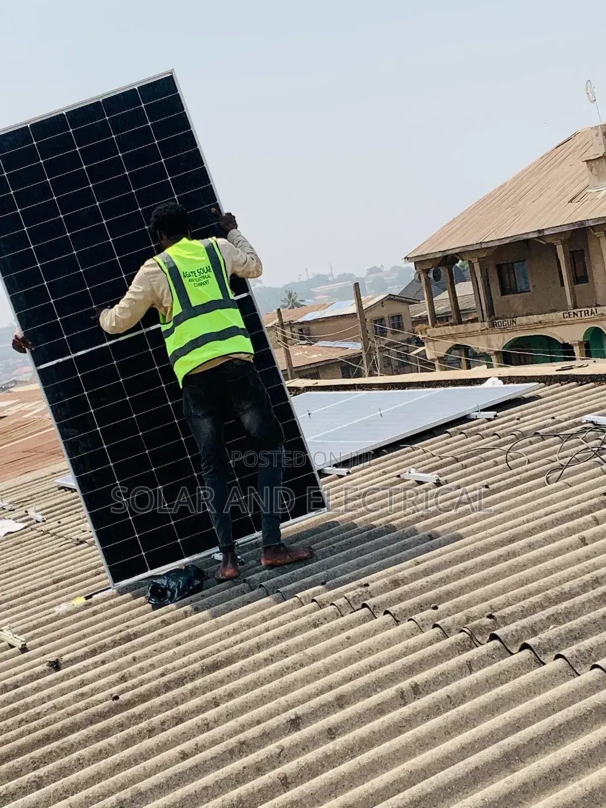 Solar Inverter Installer