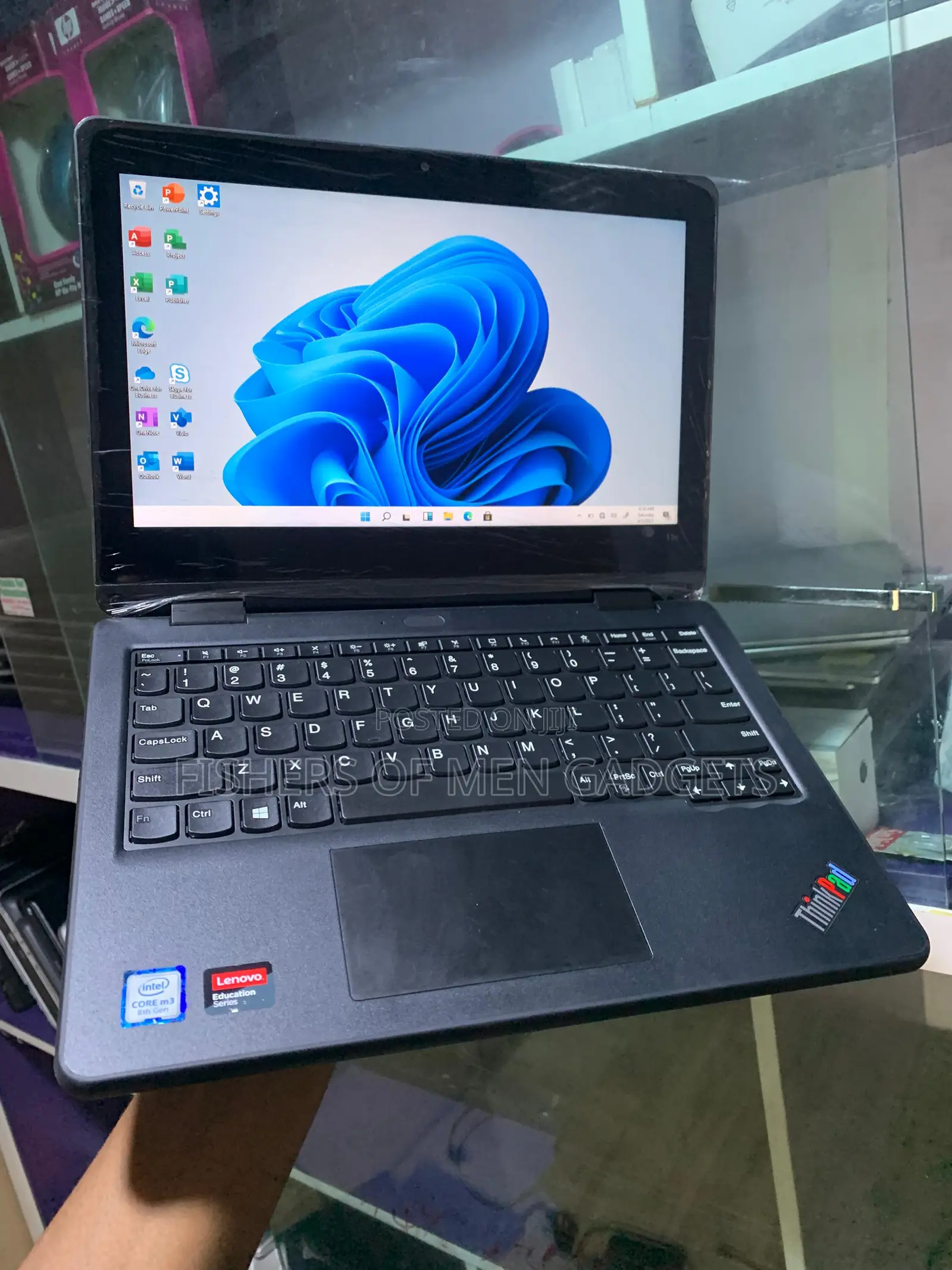 Laptop Lenovo ThinkPad Yoga 8GB Intel Core M SSD 256GB