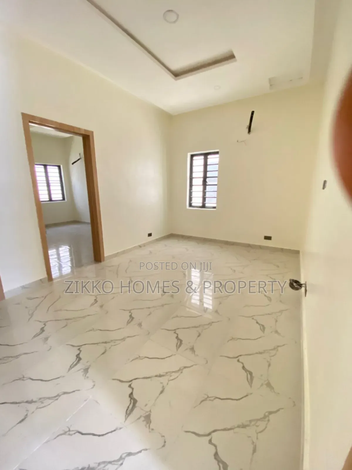 4bdrm Townhouse/Terrace in Citadel, Ado / Ajah for sale