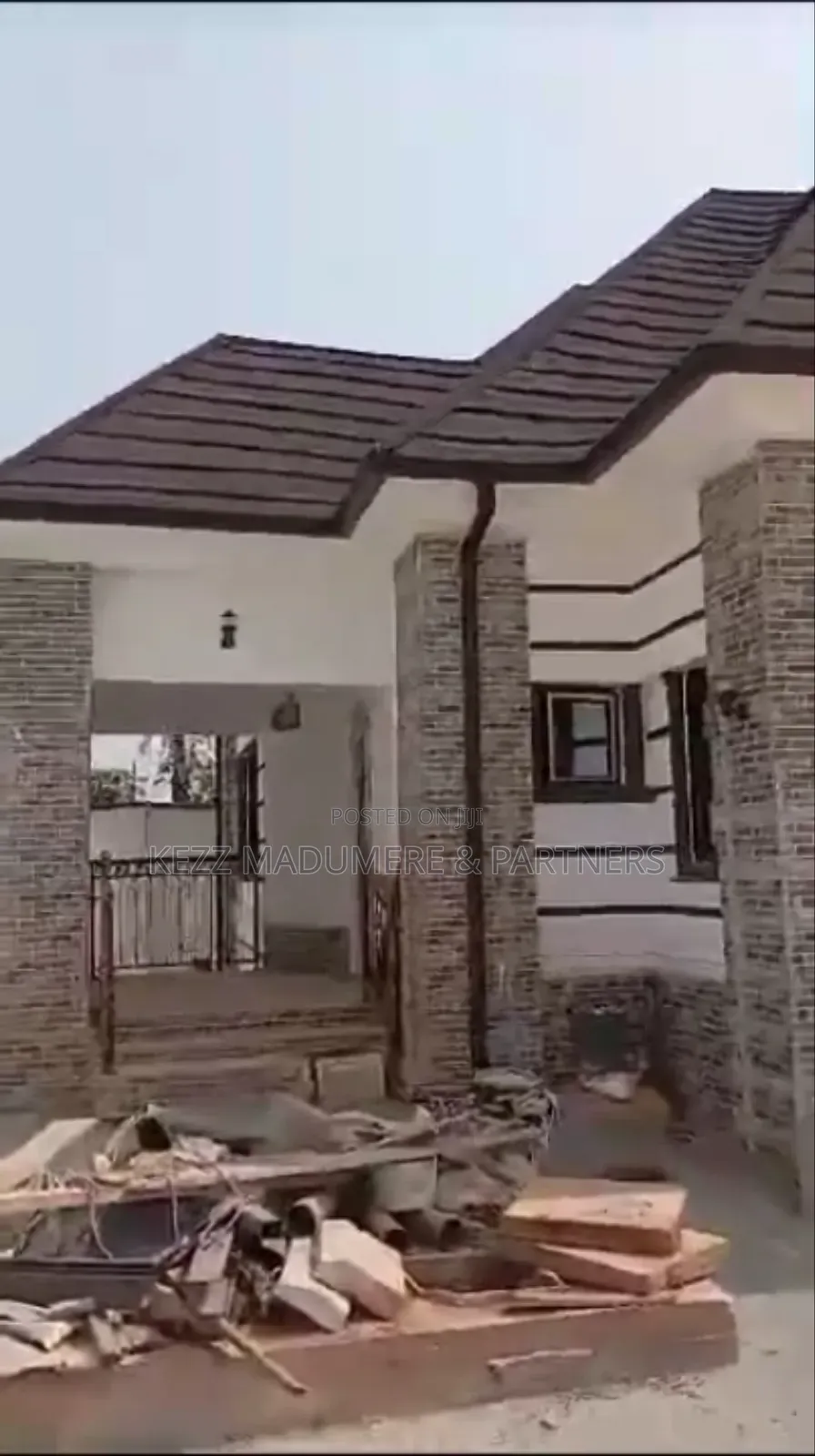 3bdrm Bungalow in Off Road Safety , for sale