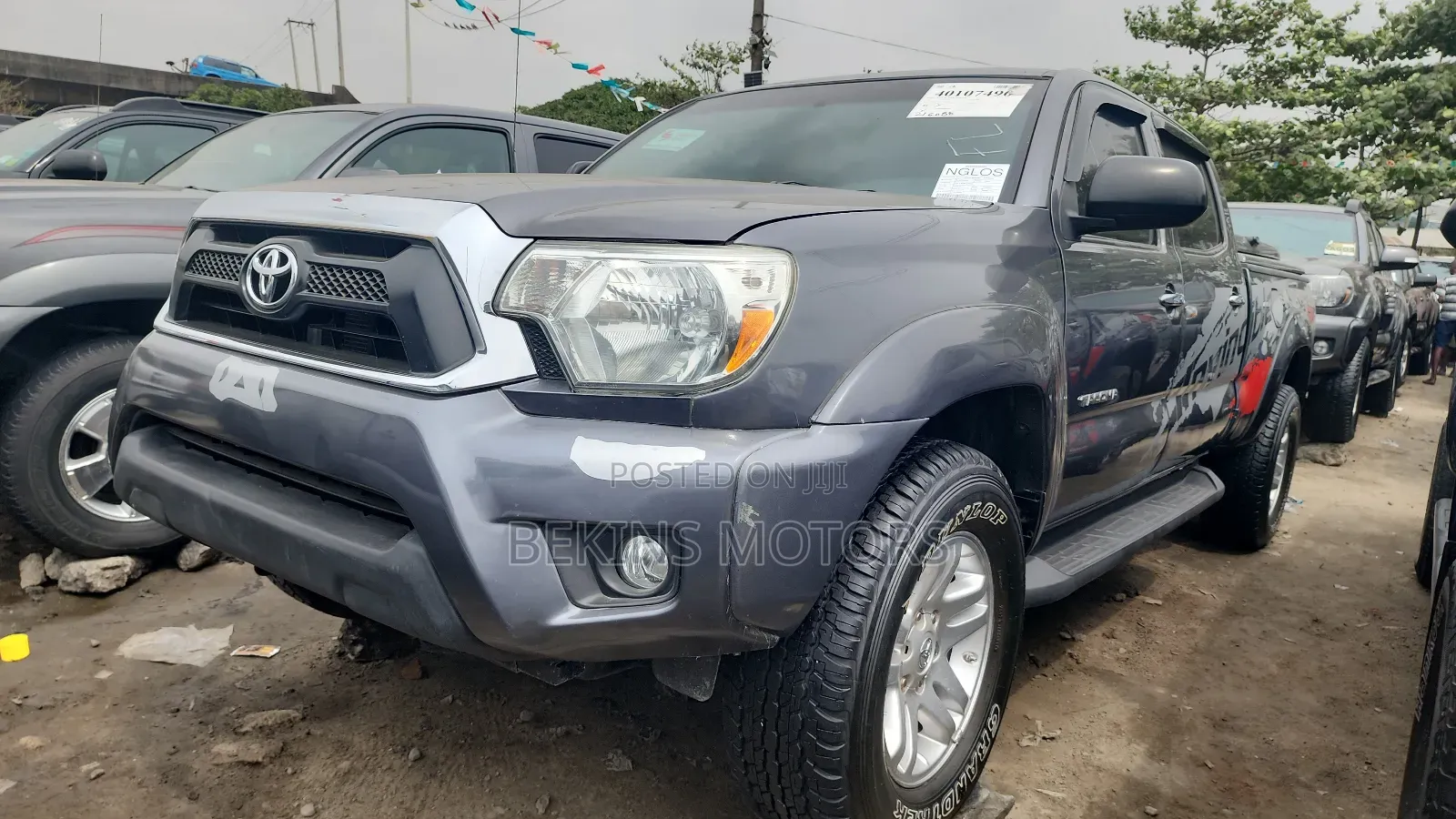 Toyota Tacoma 2015 Gray