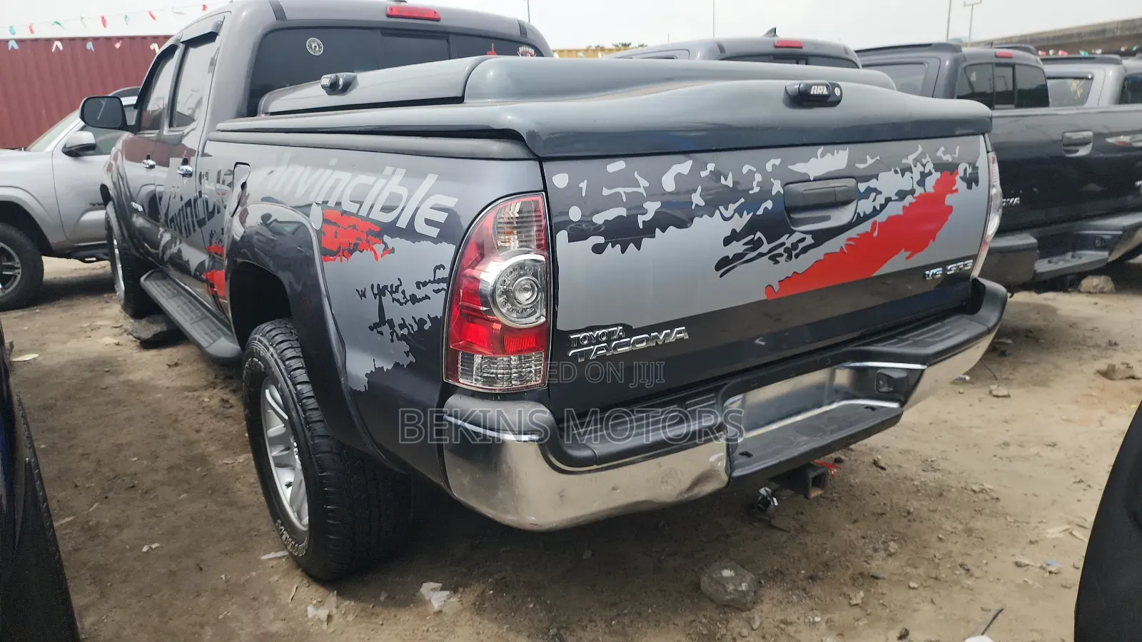 Toyota Tacoma 2015 Gray