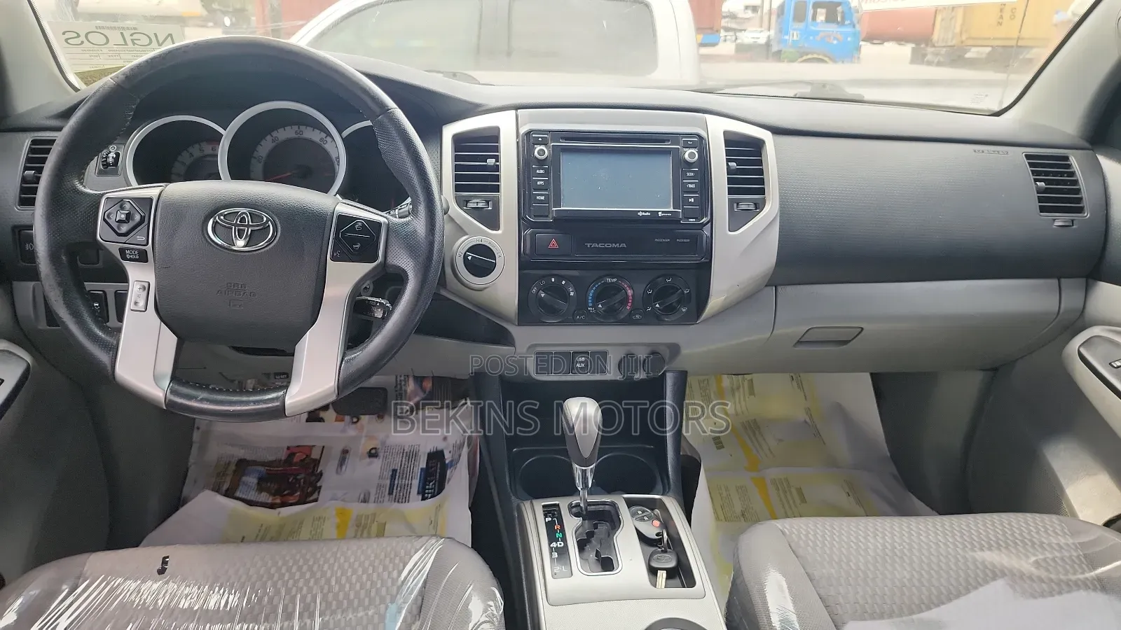 Toyota Tacoma 2015 Gray