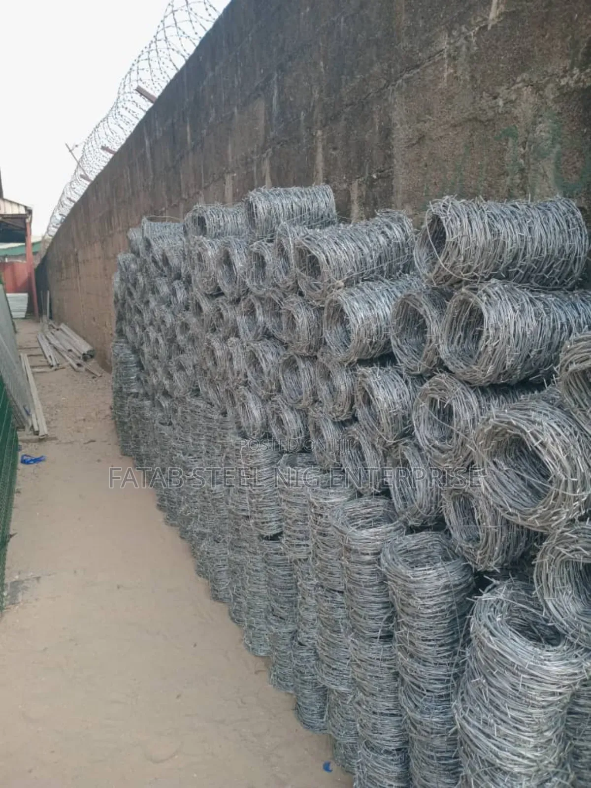 Hot Dipped Galvanise Barb Wire