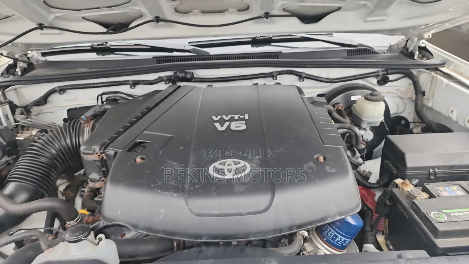 Toyota Tacoma 2014 White