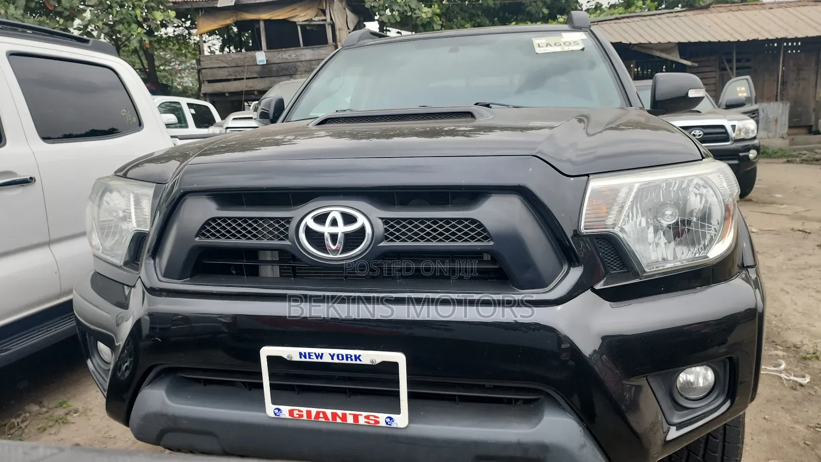 Toyota Tacoma 2014 Black