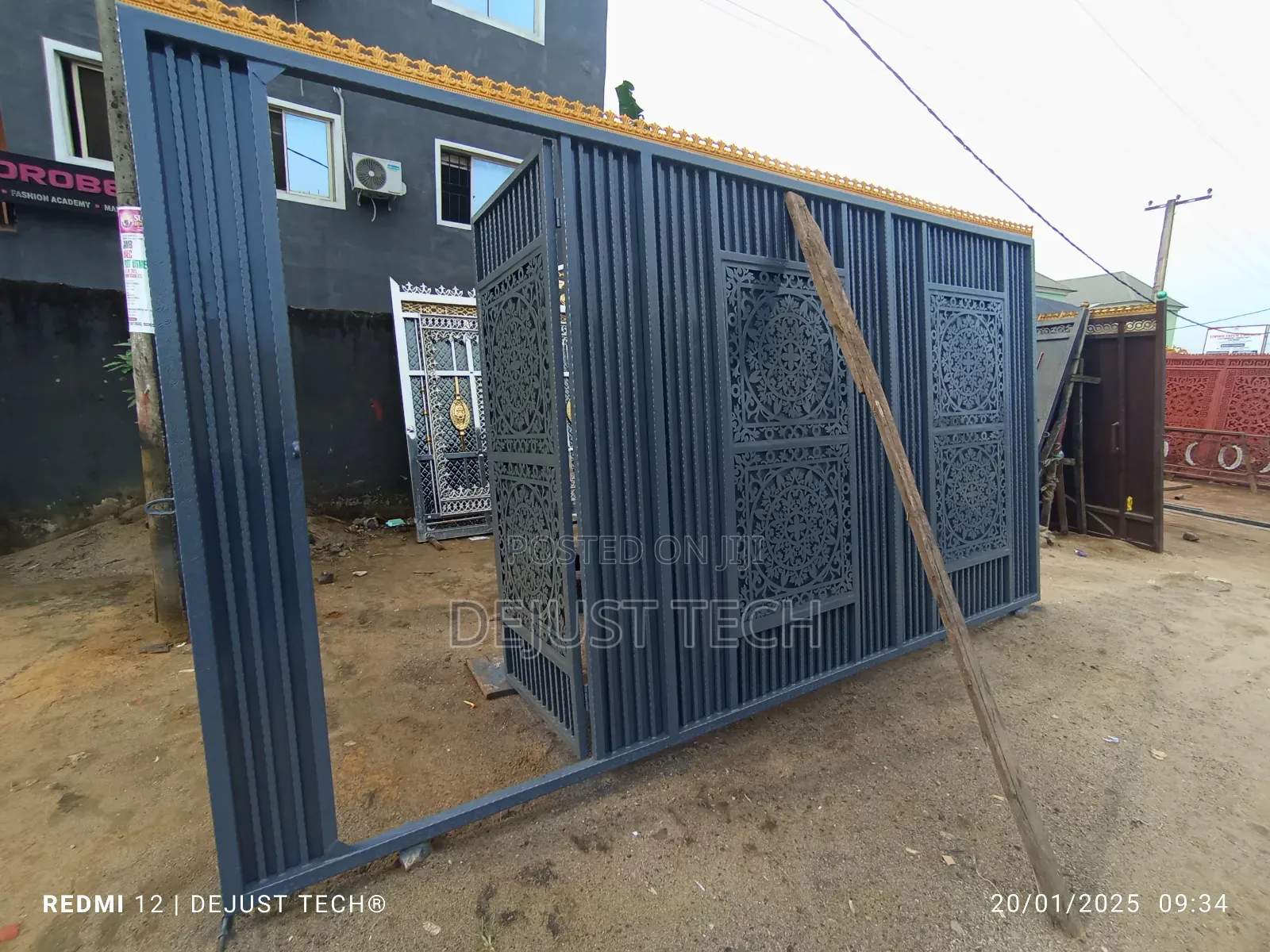 Sky Styles Gate