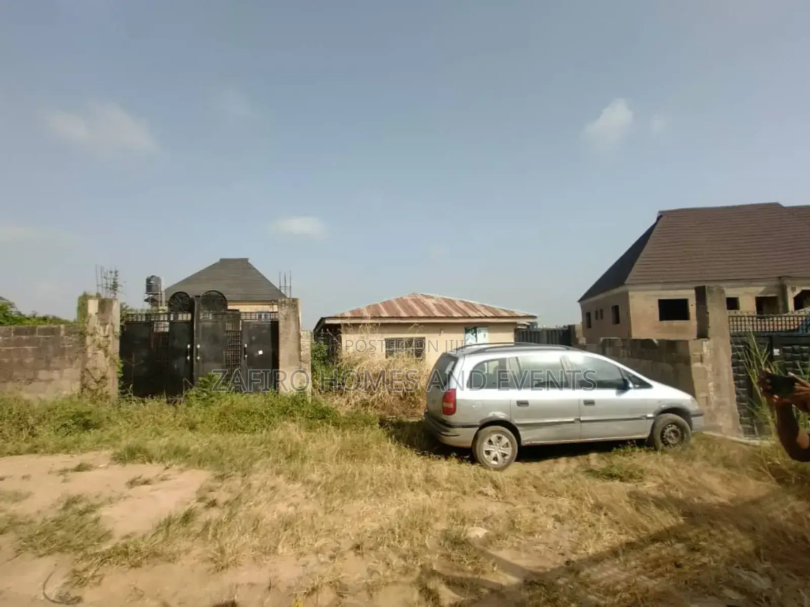 3bdrm Apartment in Zenith Hospital,, Ibadan for sale