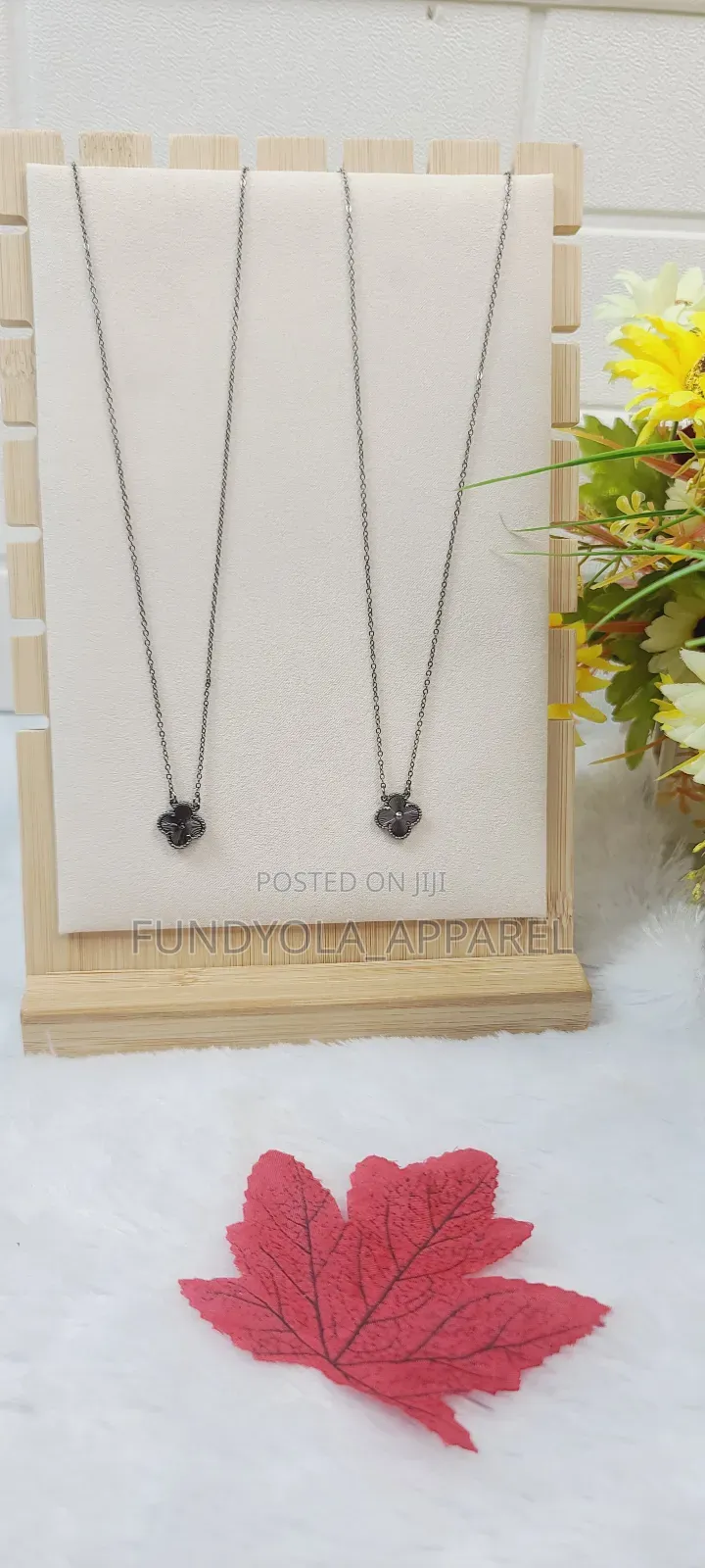VCA Necklace