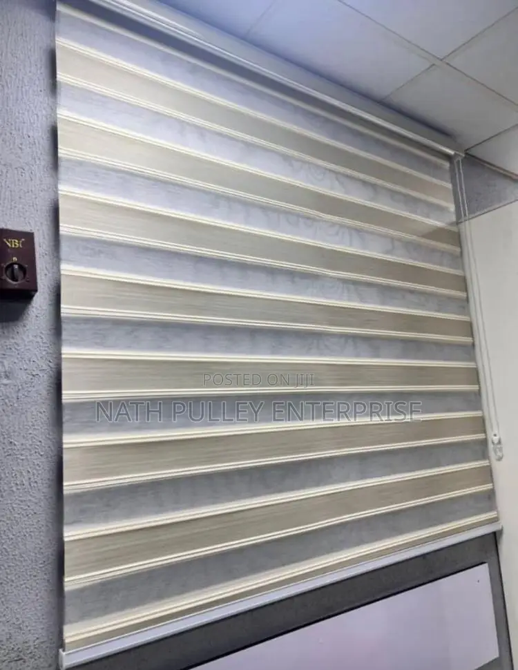 Dark/Light Cream Day and Night Blinds