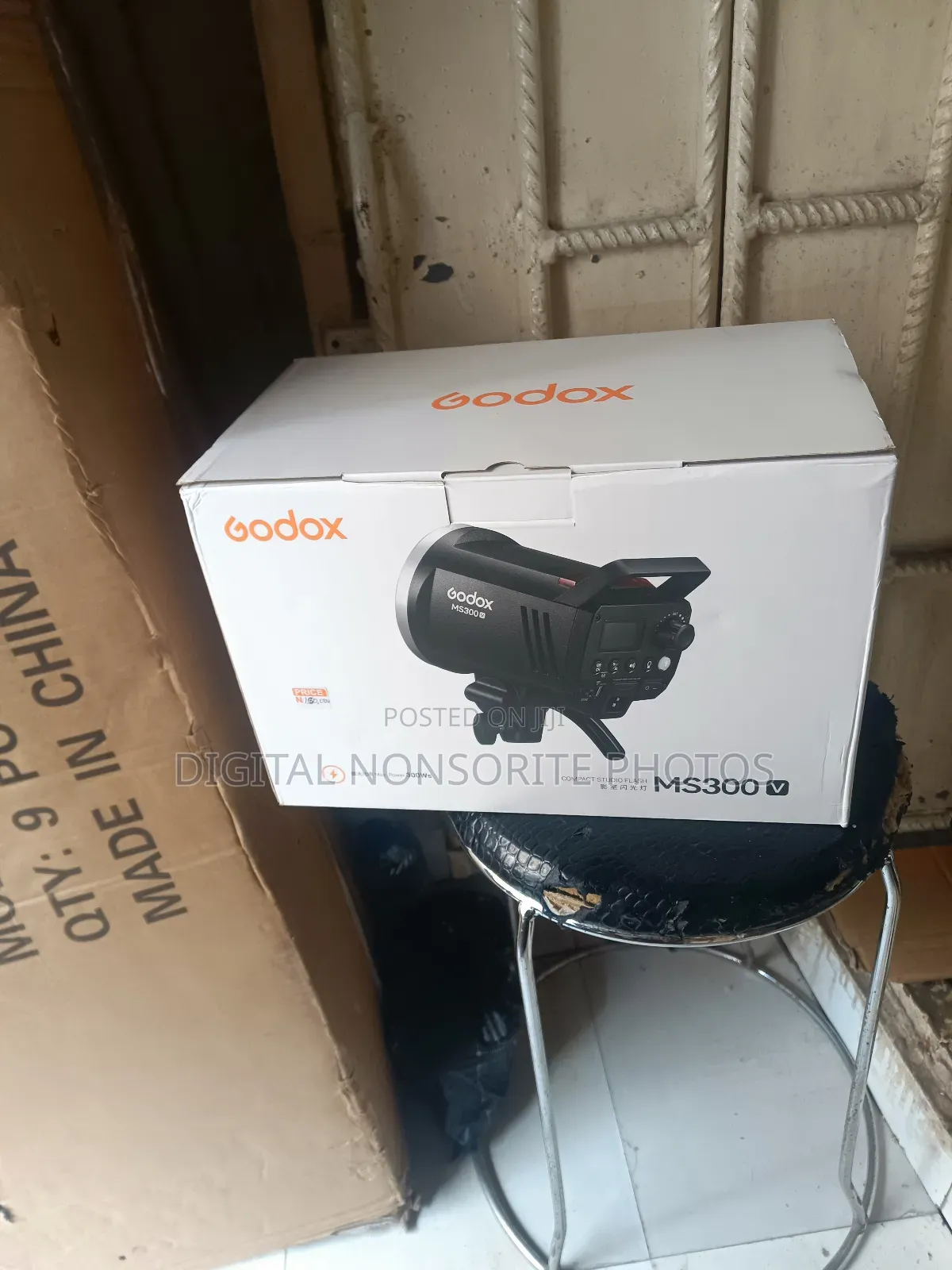 Brand New Godox Ms300v Studio Flash