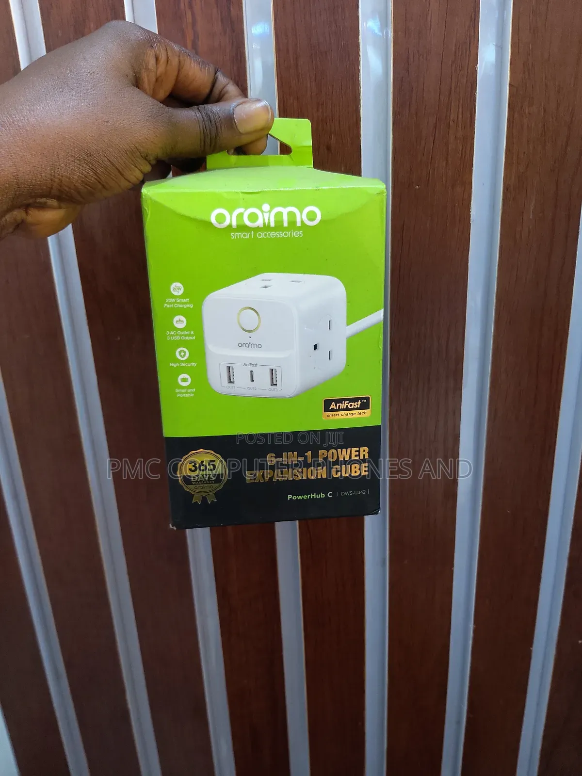 Oraimo 6-in-1 Power Expansion Cube