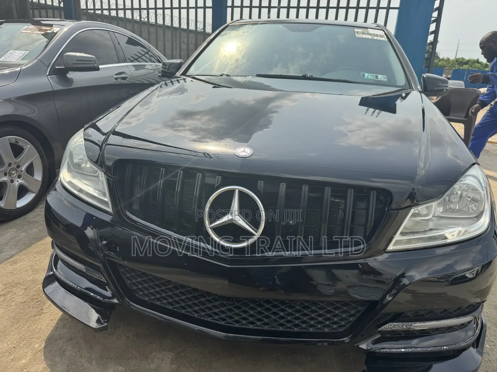 Mercedes-Benz C300 2012 Black