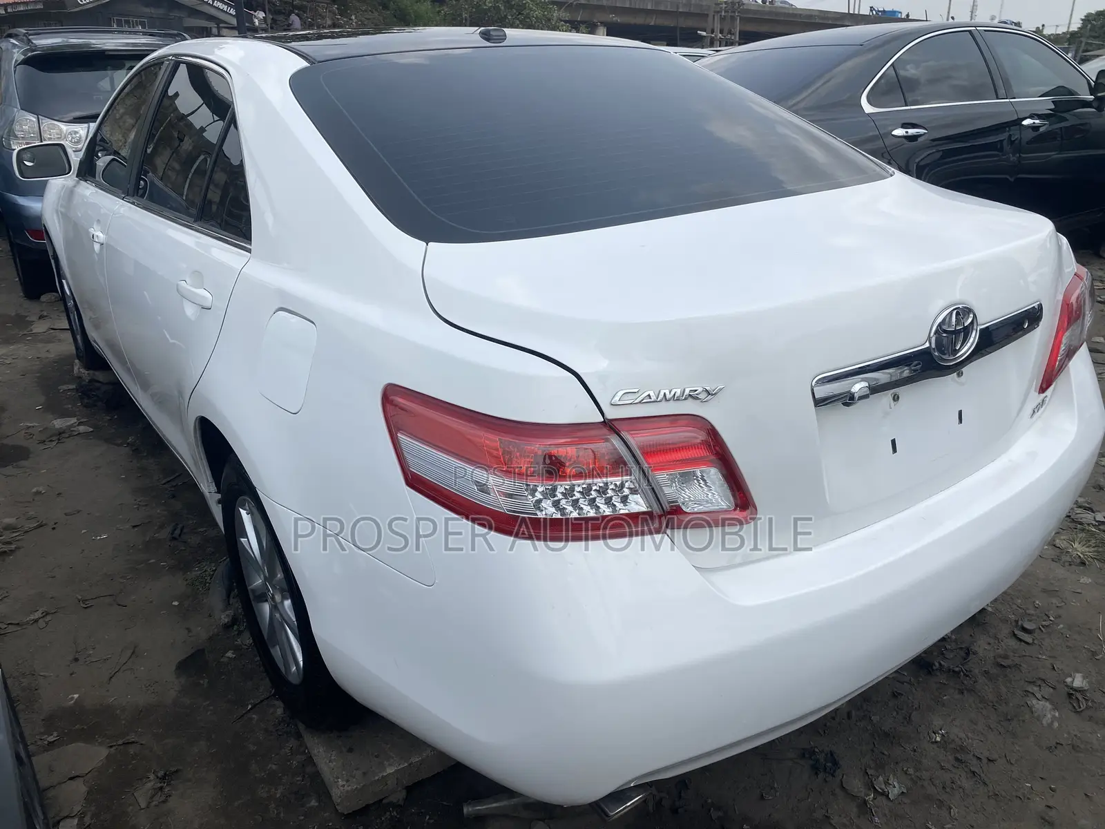Toyota Camry 2011 White