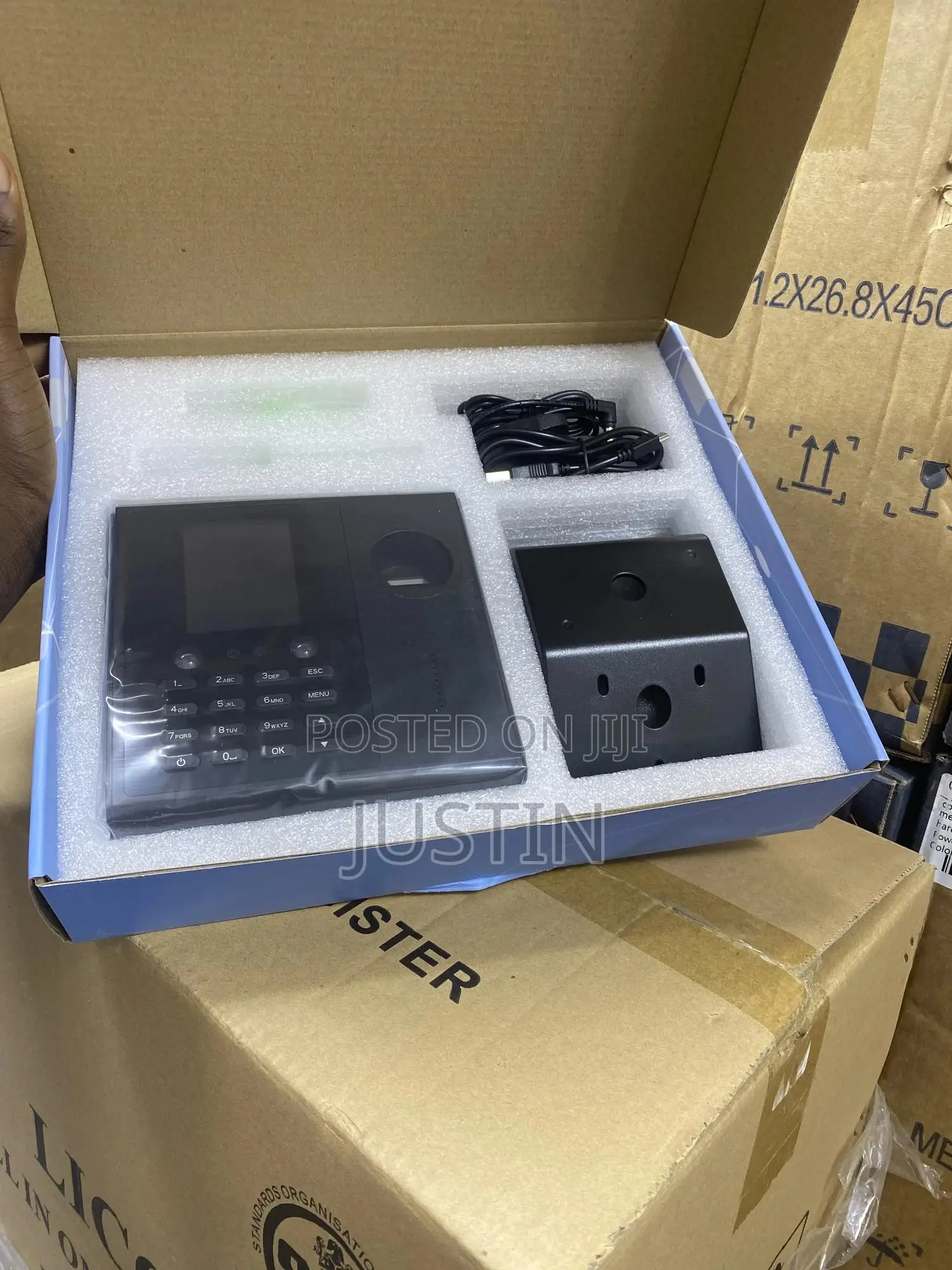 Biometric Face And Fingerprint Time Attendance Device