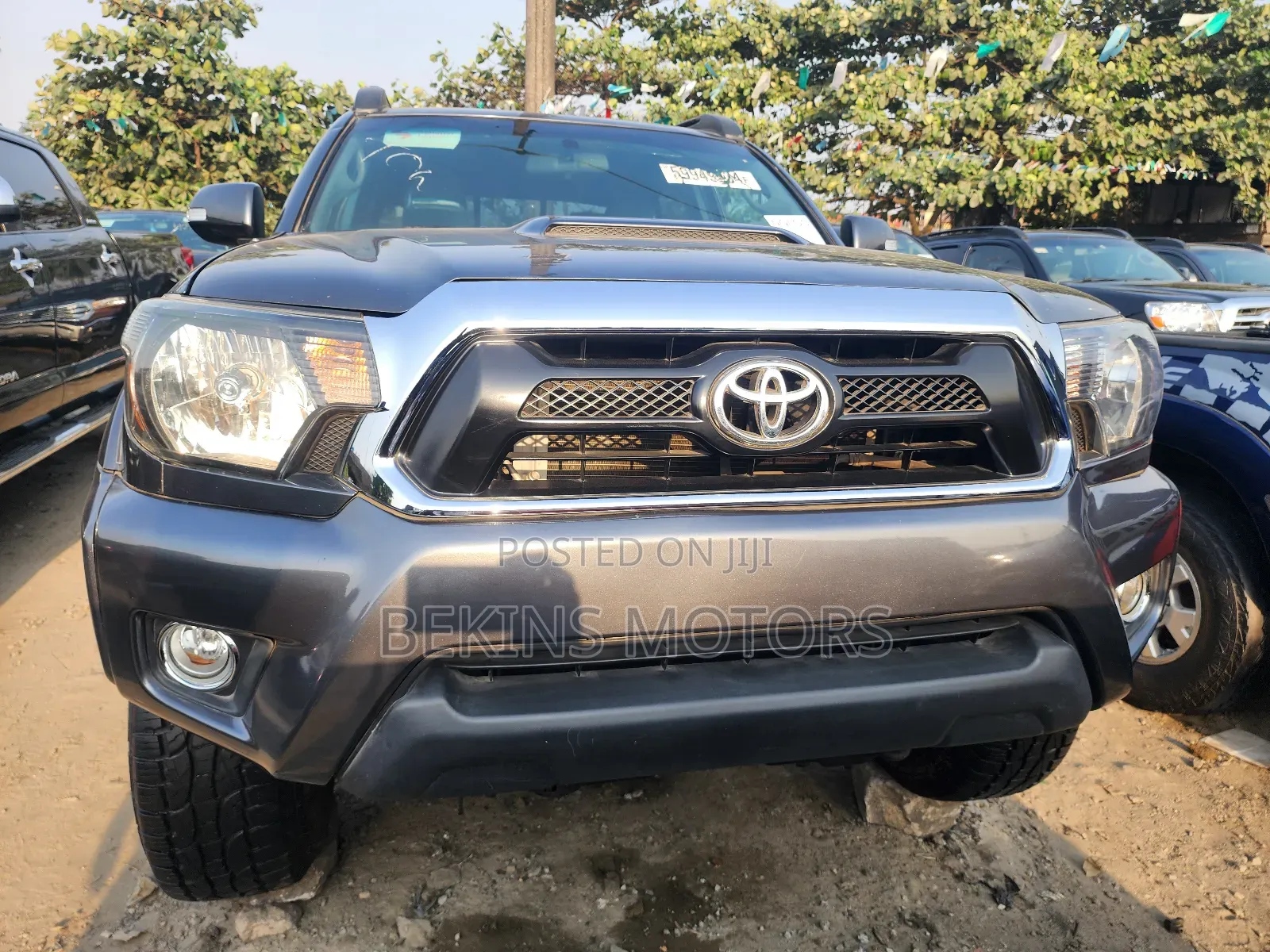 Toyota Tacoma 2015 Gray