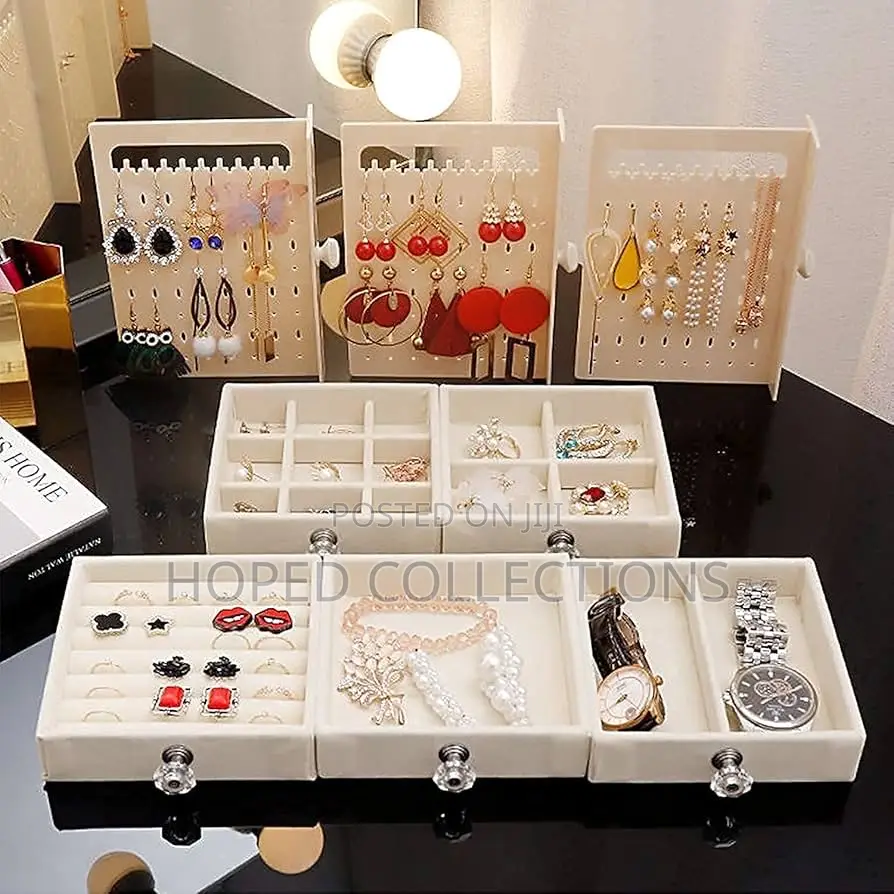 Exquisite Jewelry Box