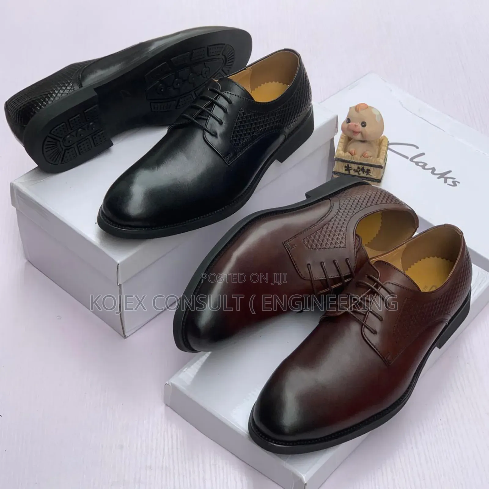 Salvatore Ferragamo Luxury Flat Shoes