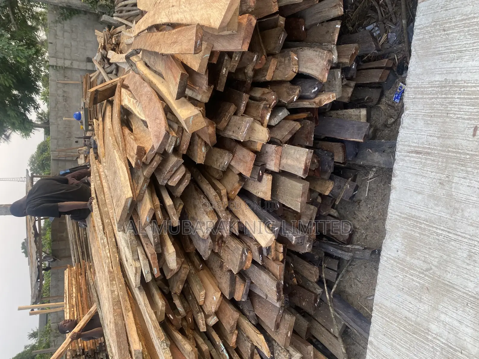 Ofun Roofing Woods