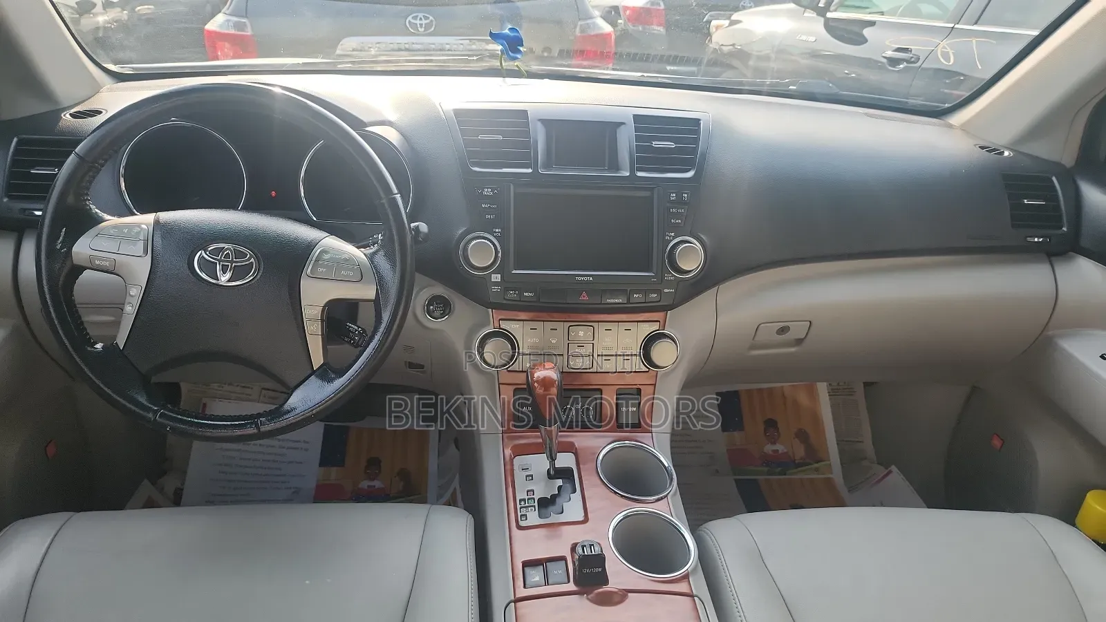 Toyota Highlander 2010 White
