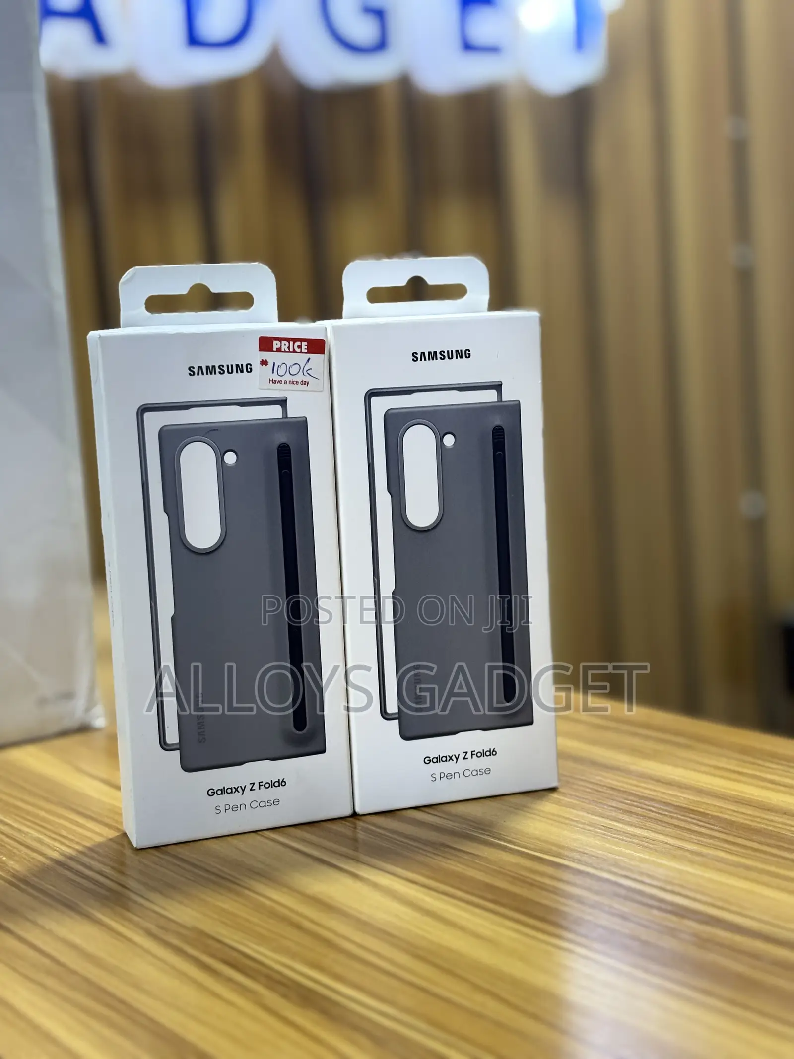 Samsung Galaxy Z Fold 6 Pouch