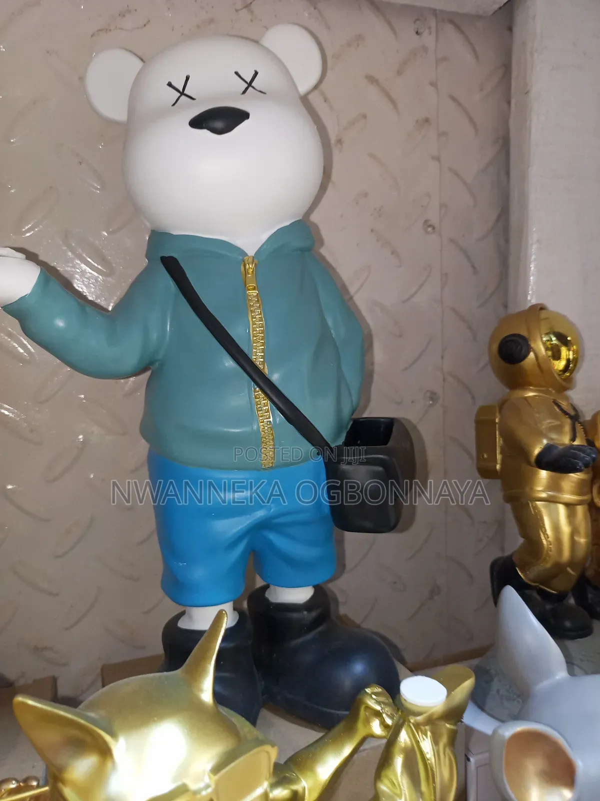 Luxury Creative Violence Bear