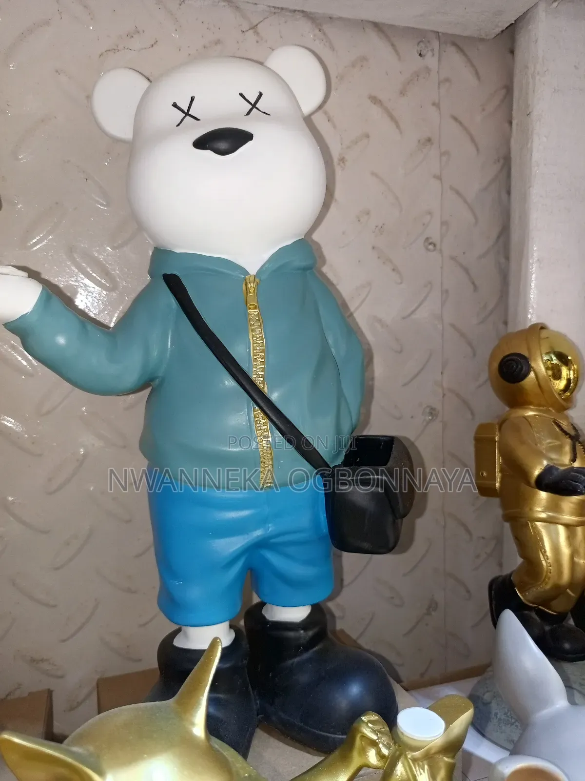 Luxury Creative Violence Bear